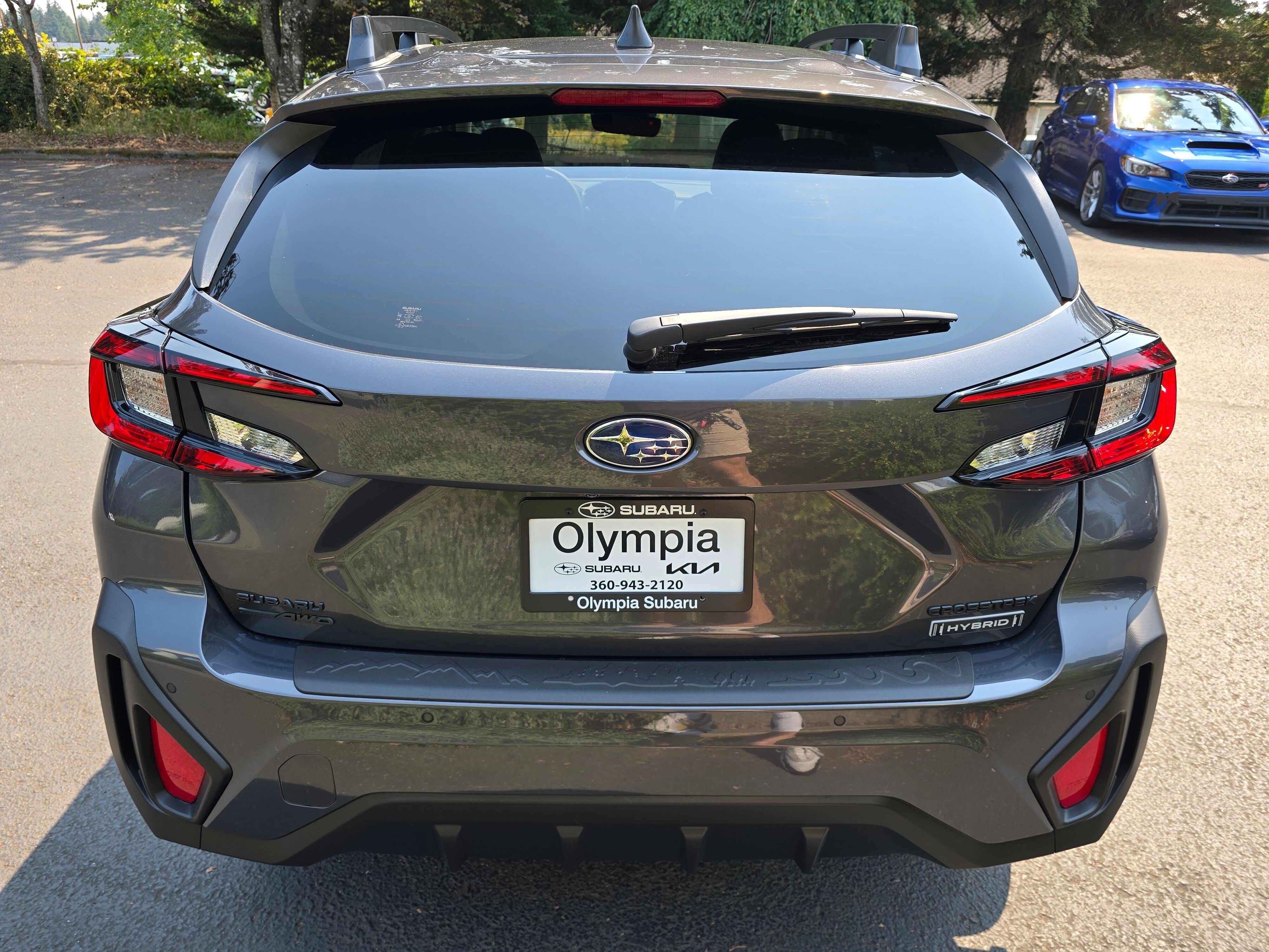 New 2026 MAGNETITE GRAY PEARL Subaru Limited Hybrid image 5