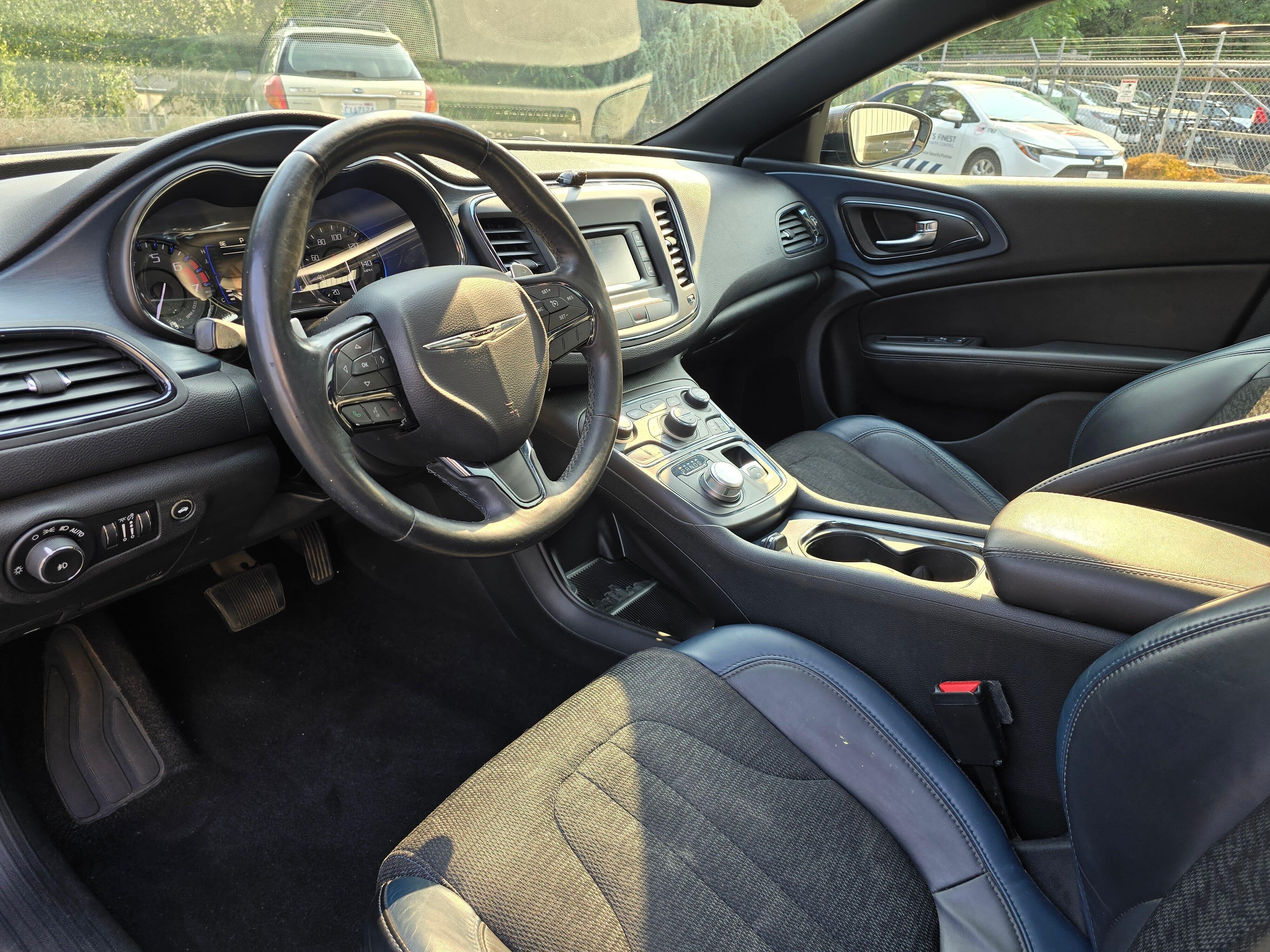 Used 2015 Crystal Metallic Chrysler S image 11