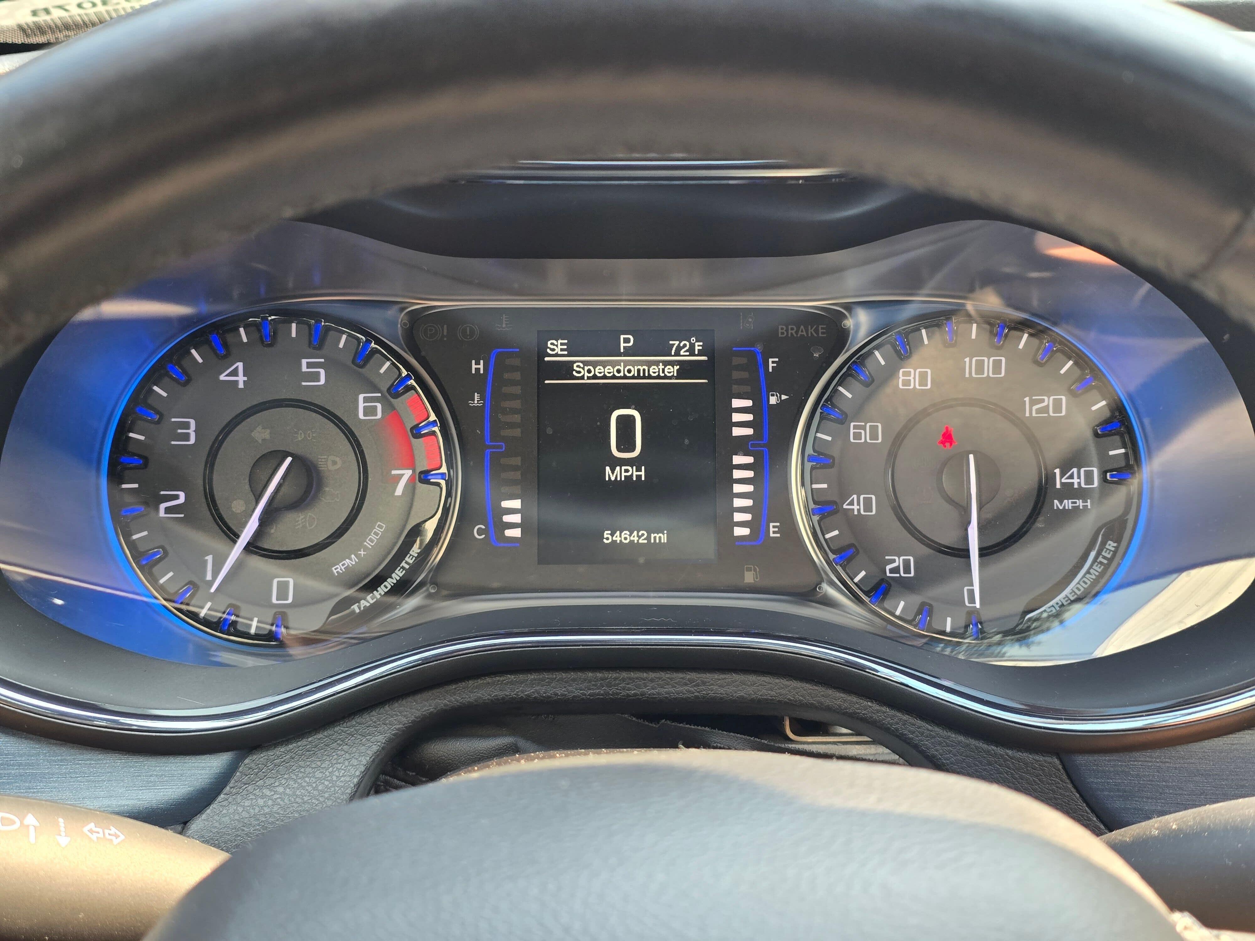 Used 2015 Crystal Metallic Chrysler S image 17