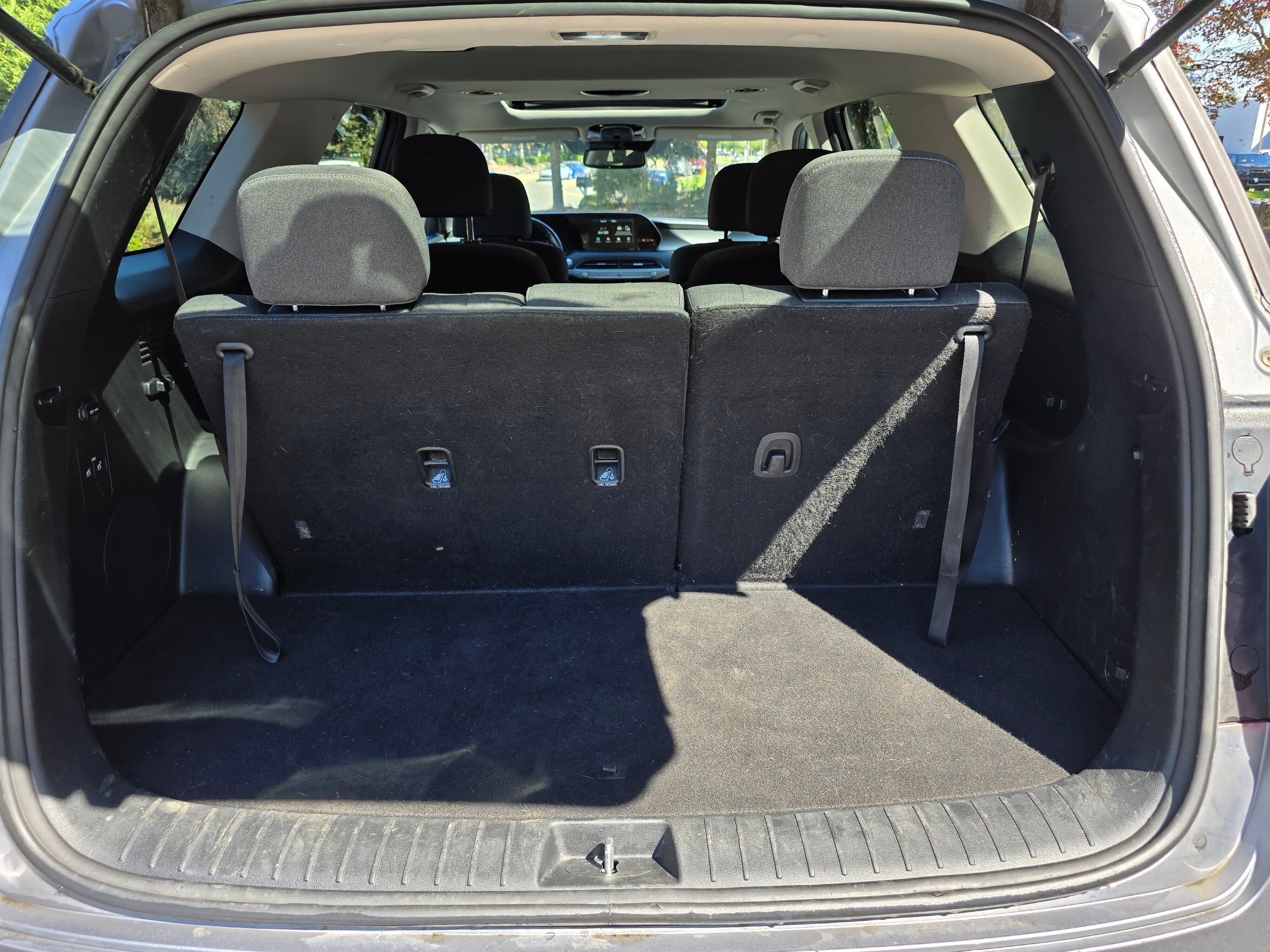 Used 2020 Silver Hyundai SEL image 14