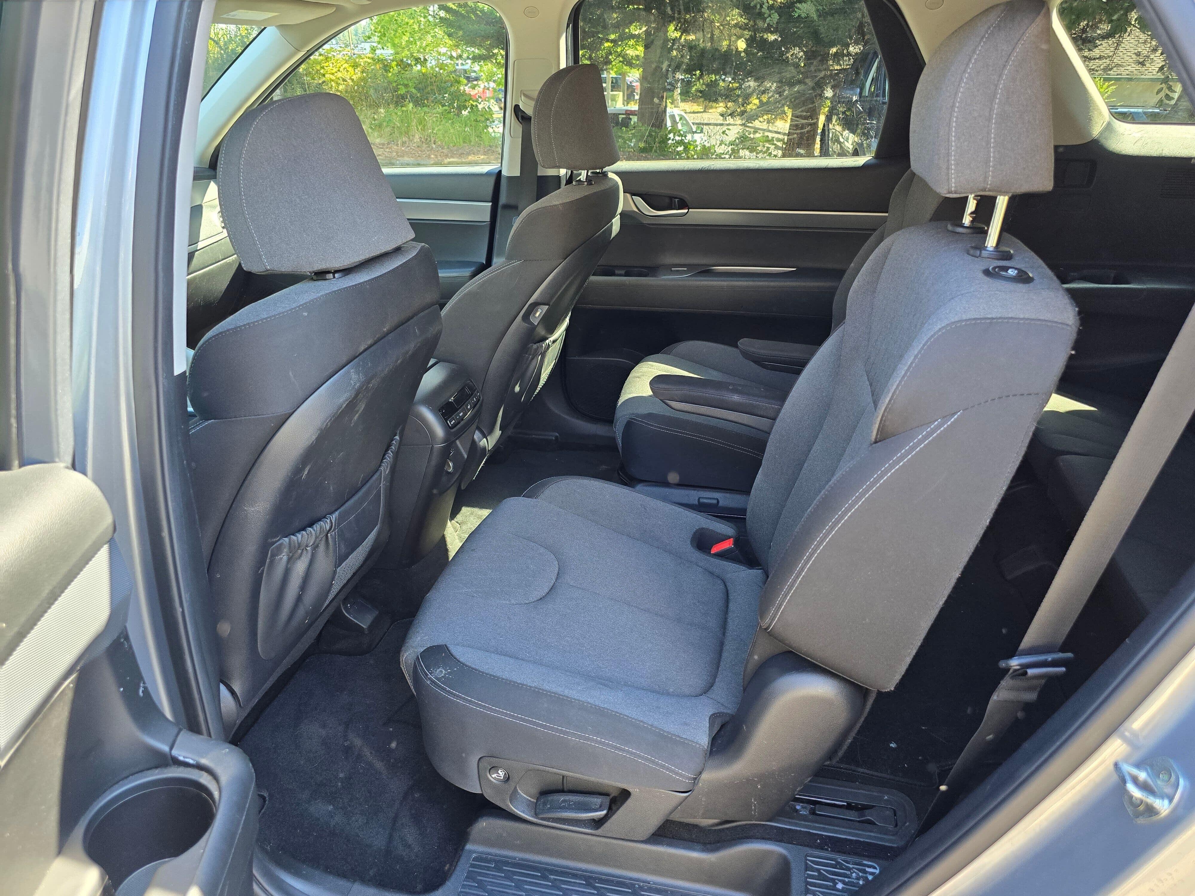 Used 2020 Silver Hyundai SEL image 16