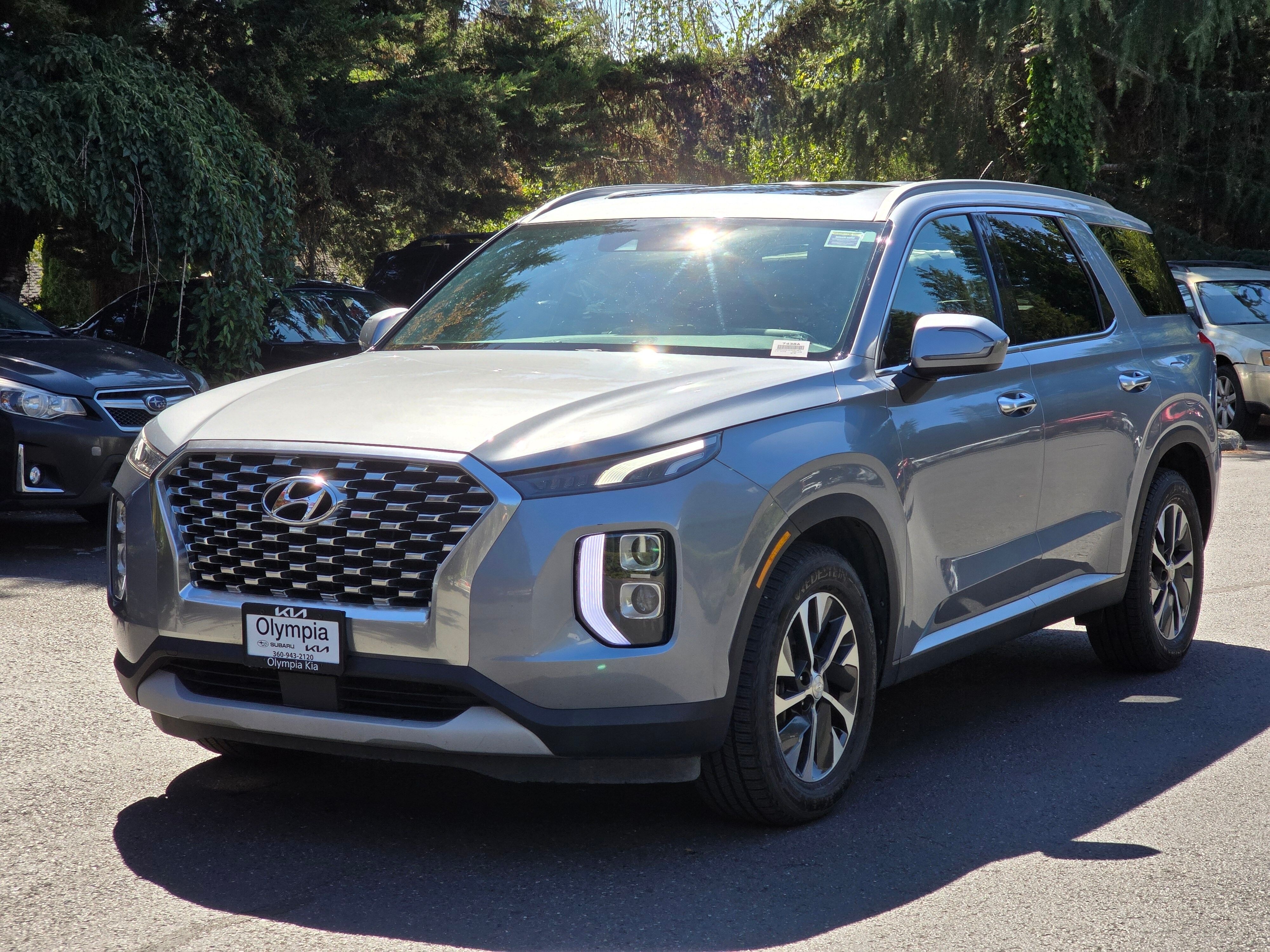 Used 2020 Silver Hyundai SEL image 3