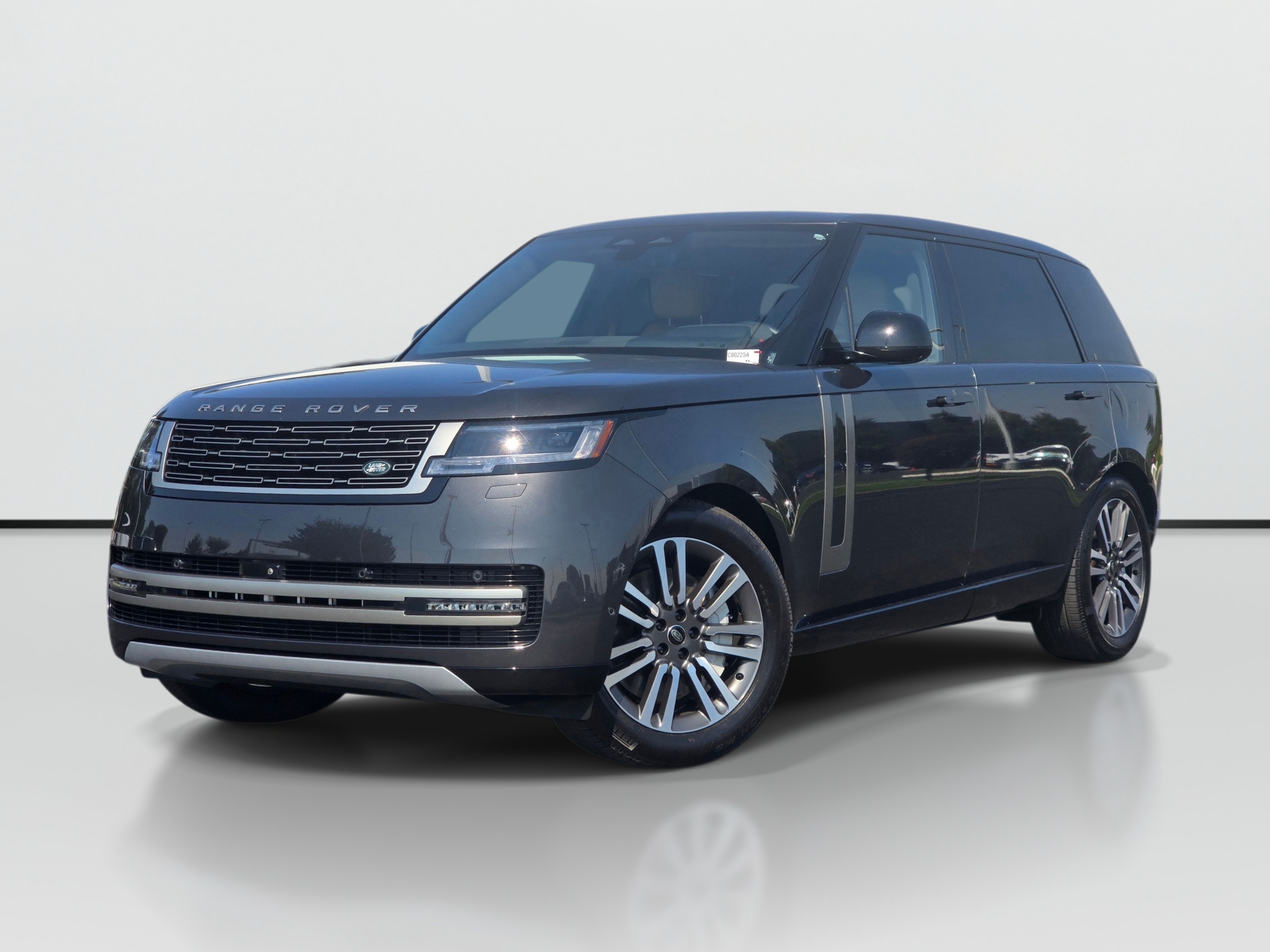 Carpathian Gray Premium Metallic 2025 Land Rover Range Rover SUV / Crossover All-Wheel Drive 8-Speed Automatic