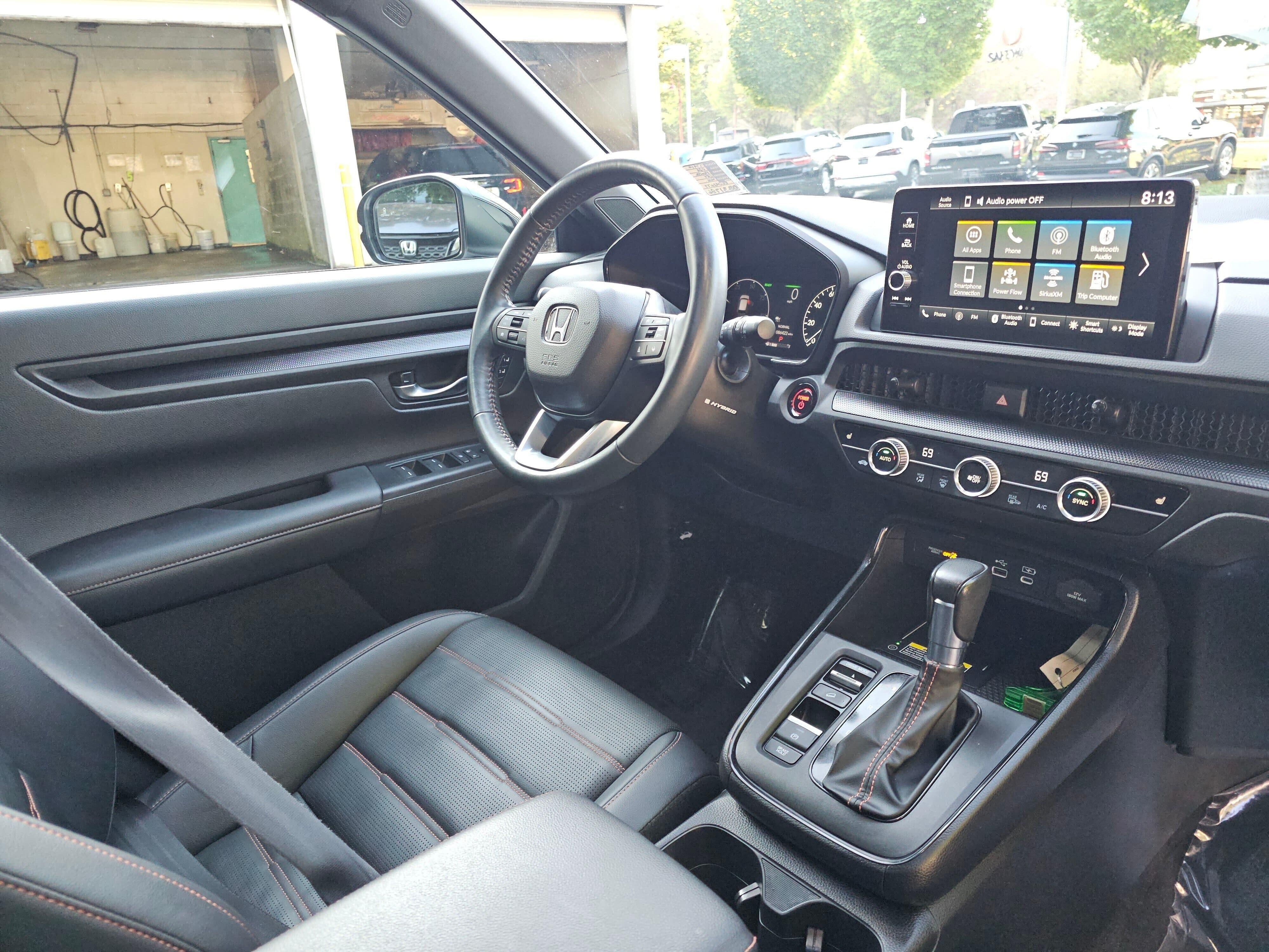 2024 Honda CR-V Sport-L - Photo 8