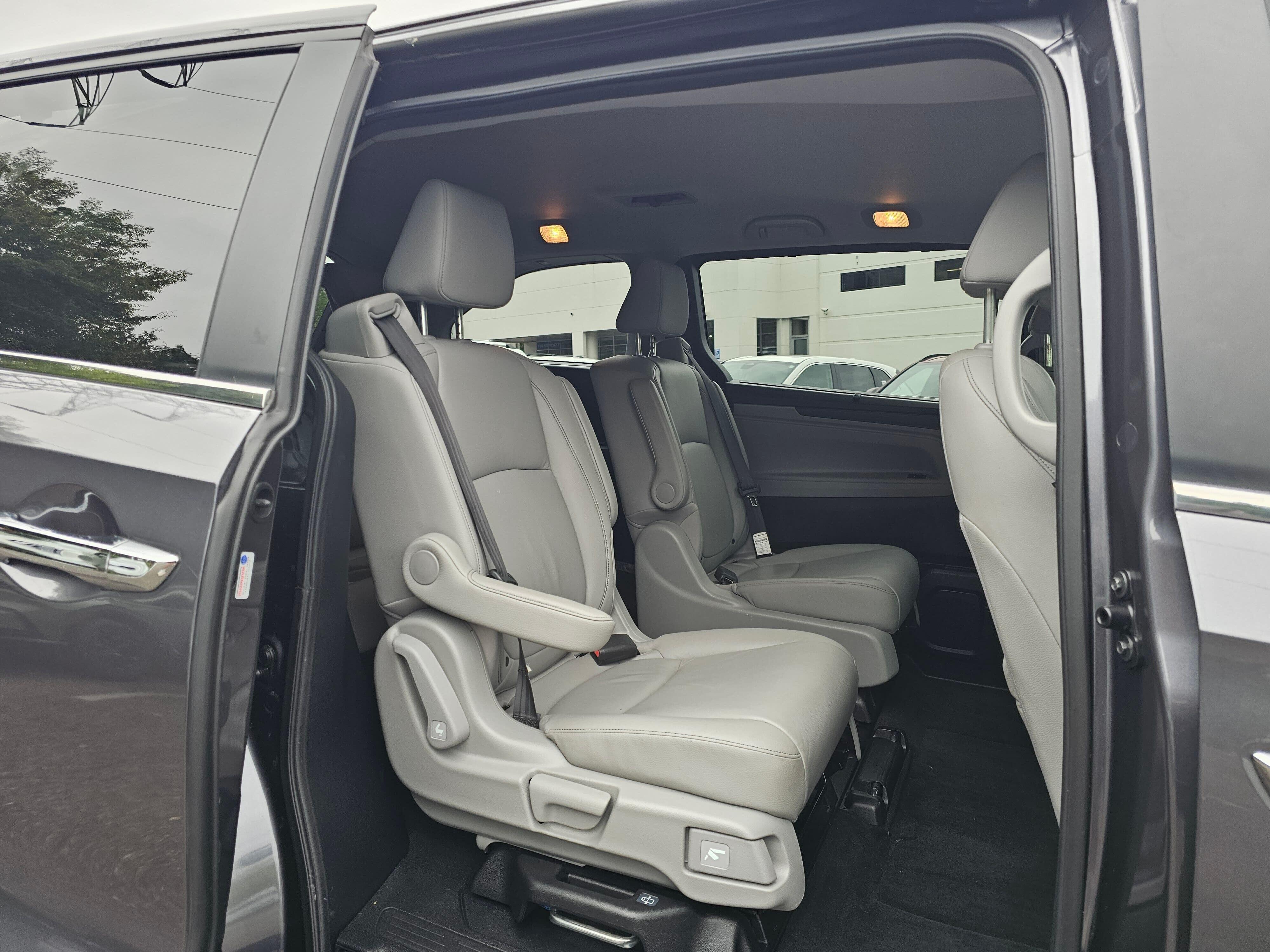 2023 Honda Odyssey EX-L - Photo 15