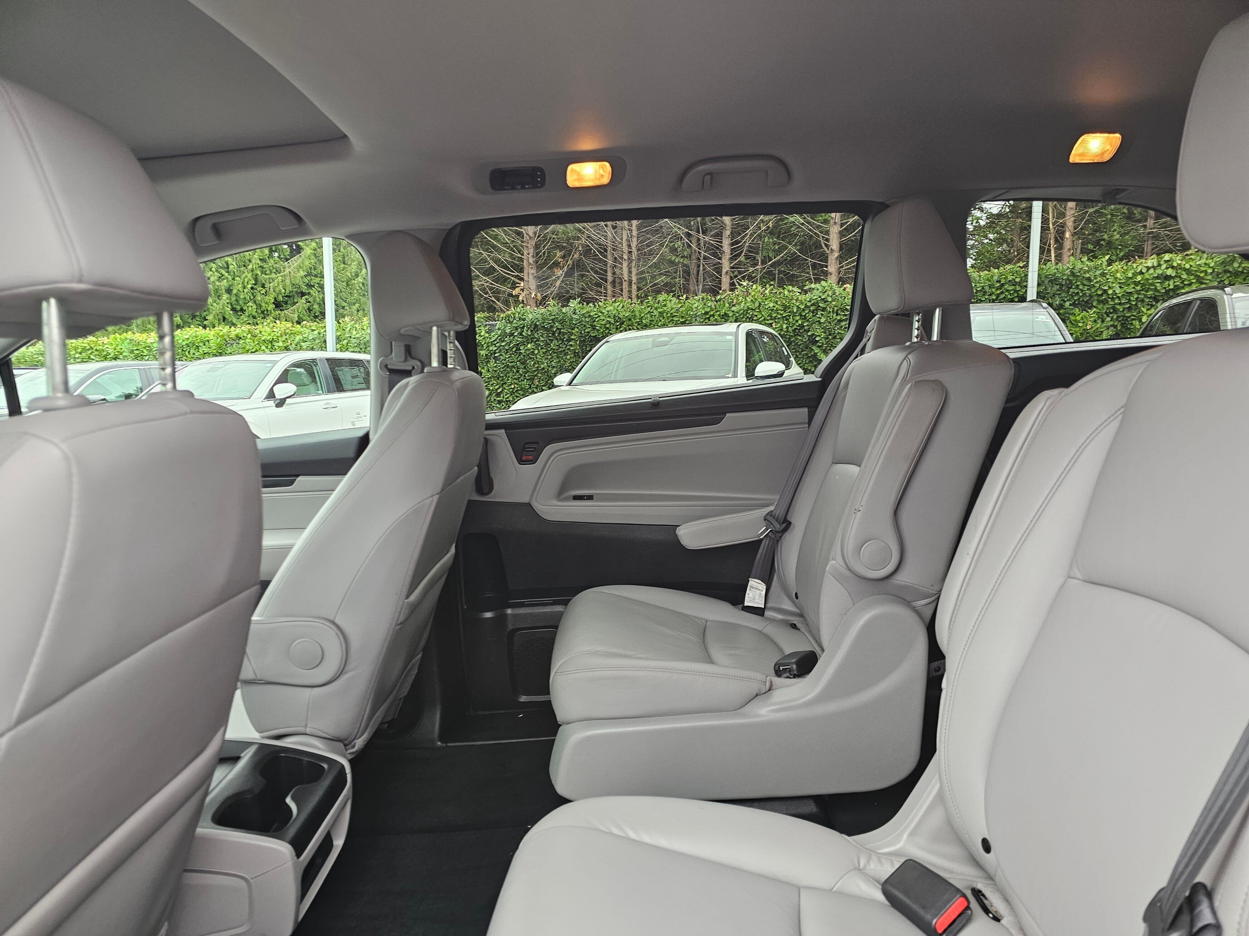 2023 Honda Odyssey EX-L - Photo 19