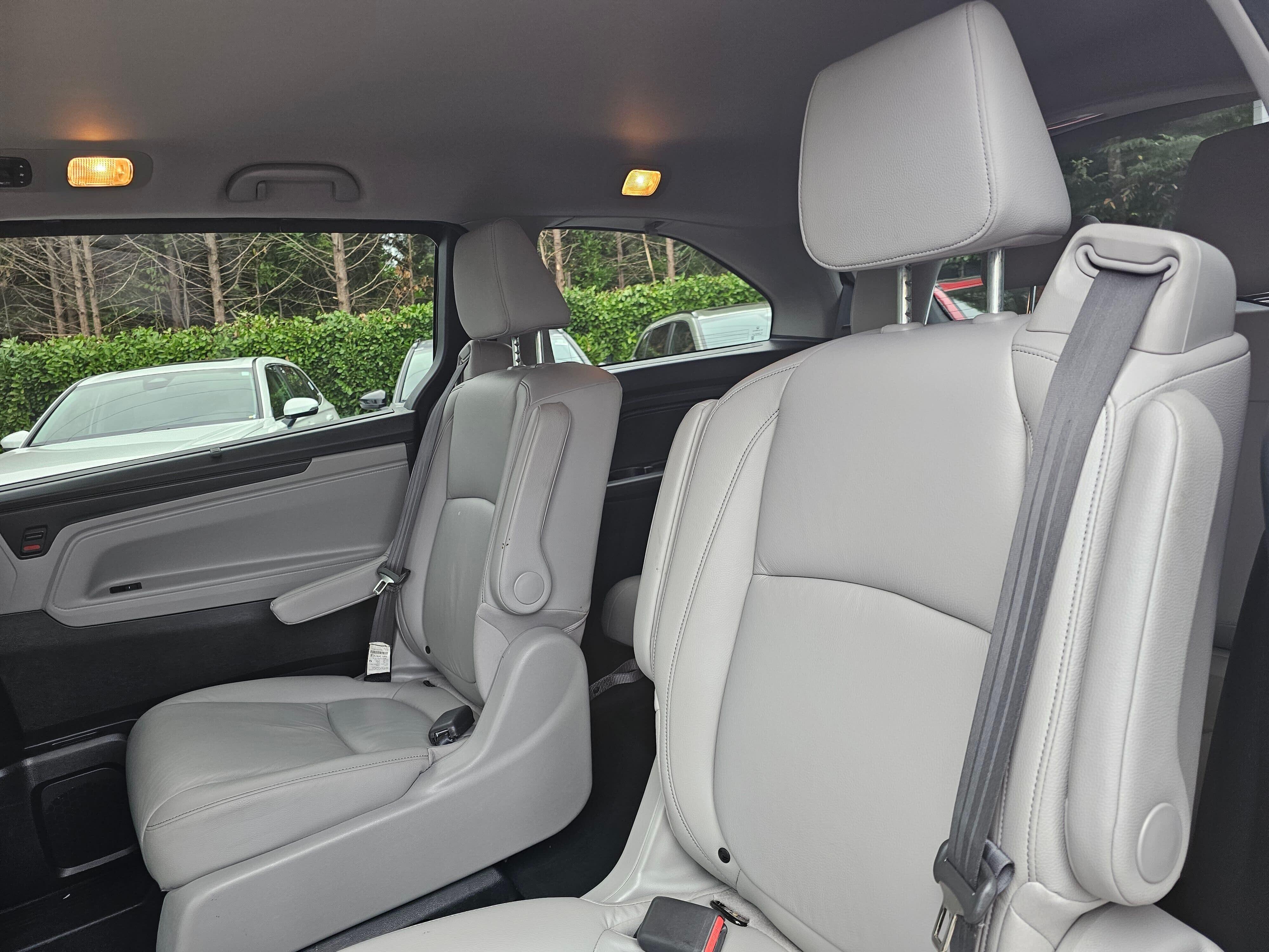 2023 Honda Odyssey EX-L - Photo 20