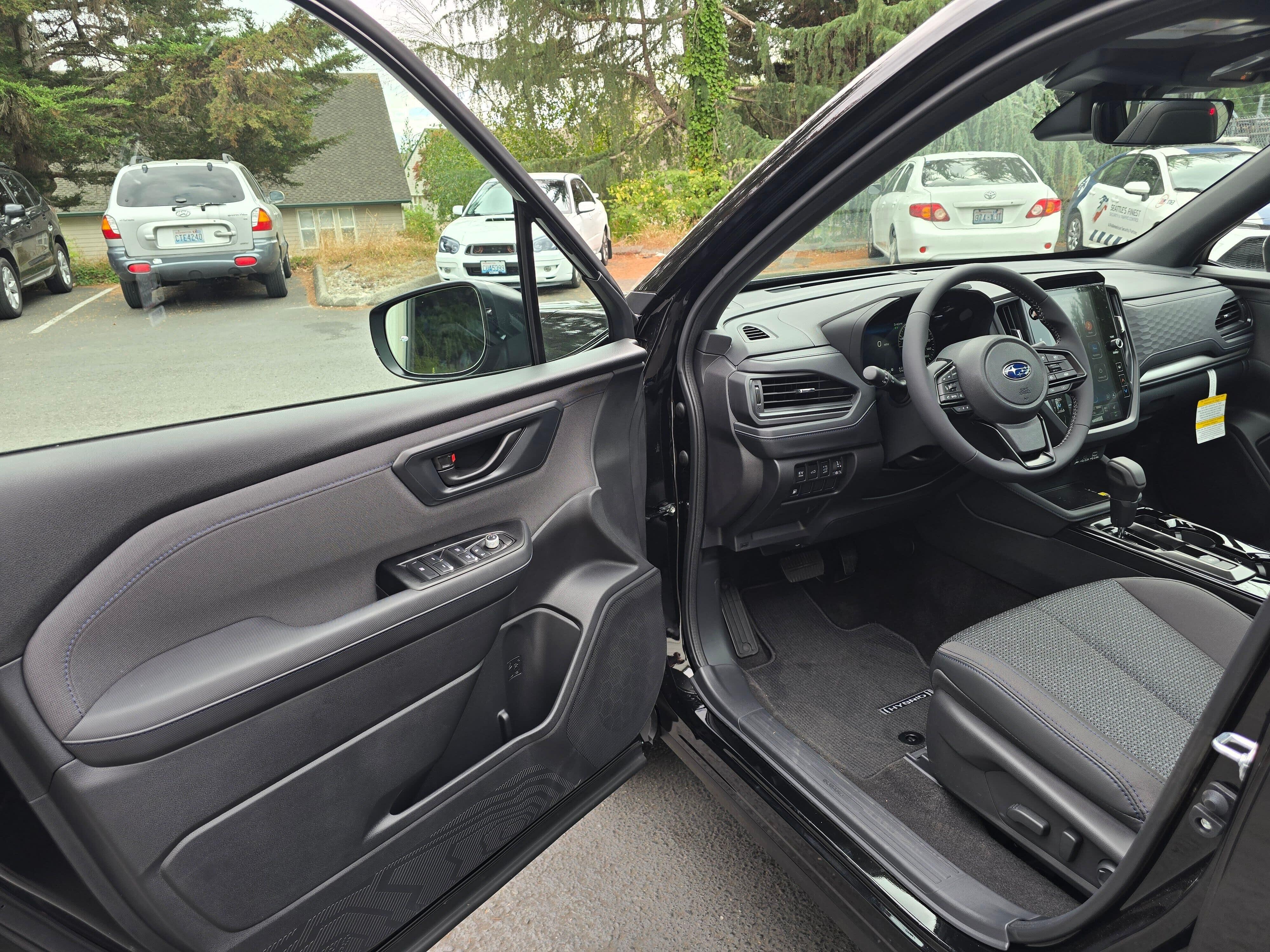 New 2026 CRYSTAL BLACK SILICA Subaru Premium Hybrid image 7