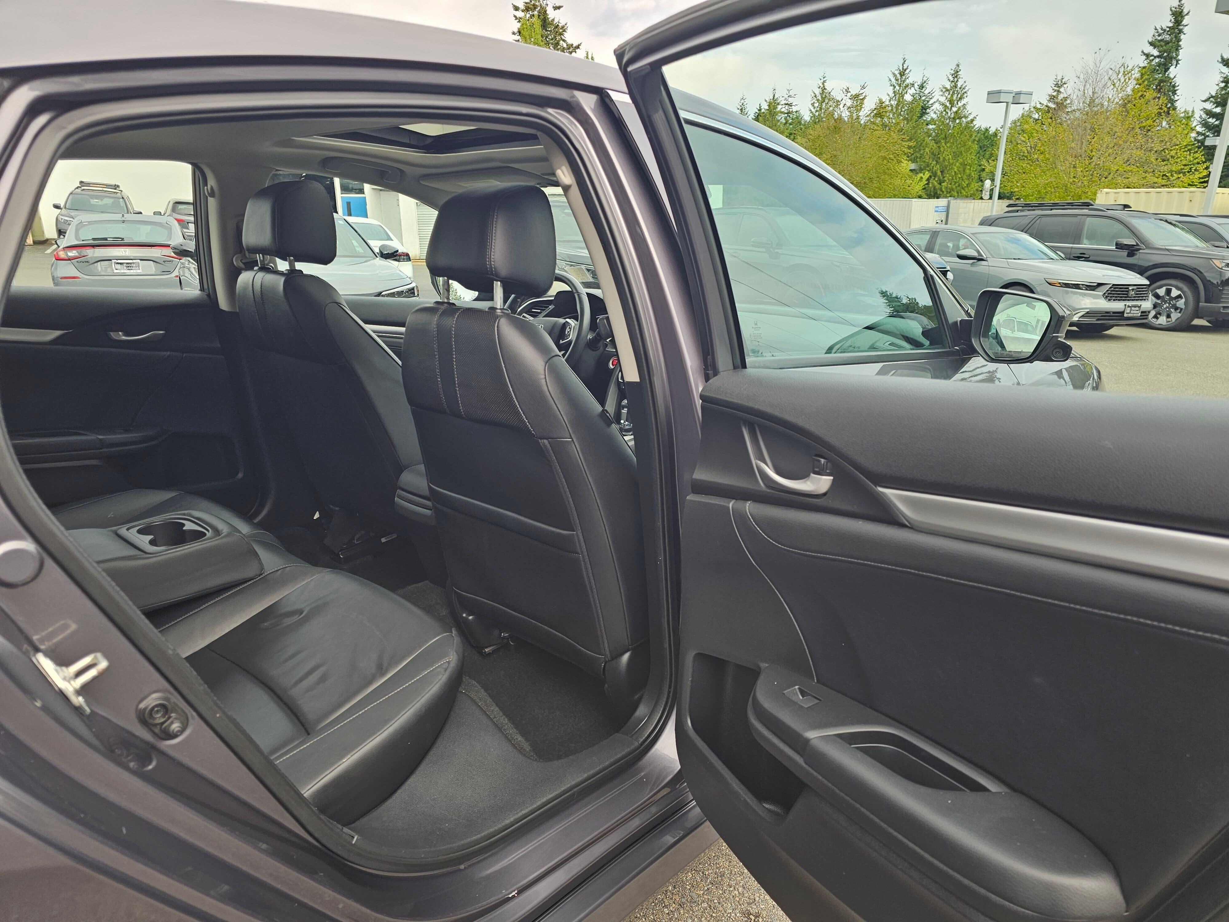 Certified Used 2016 Modern Steel Metallic Honda EX-L image 15
