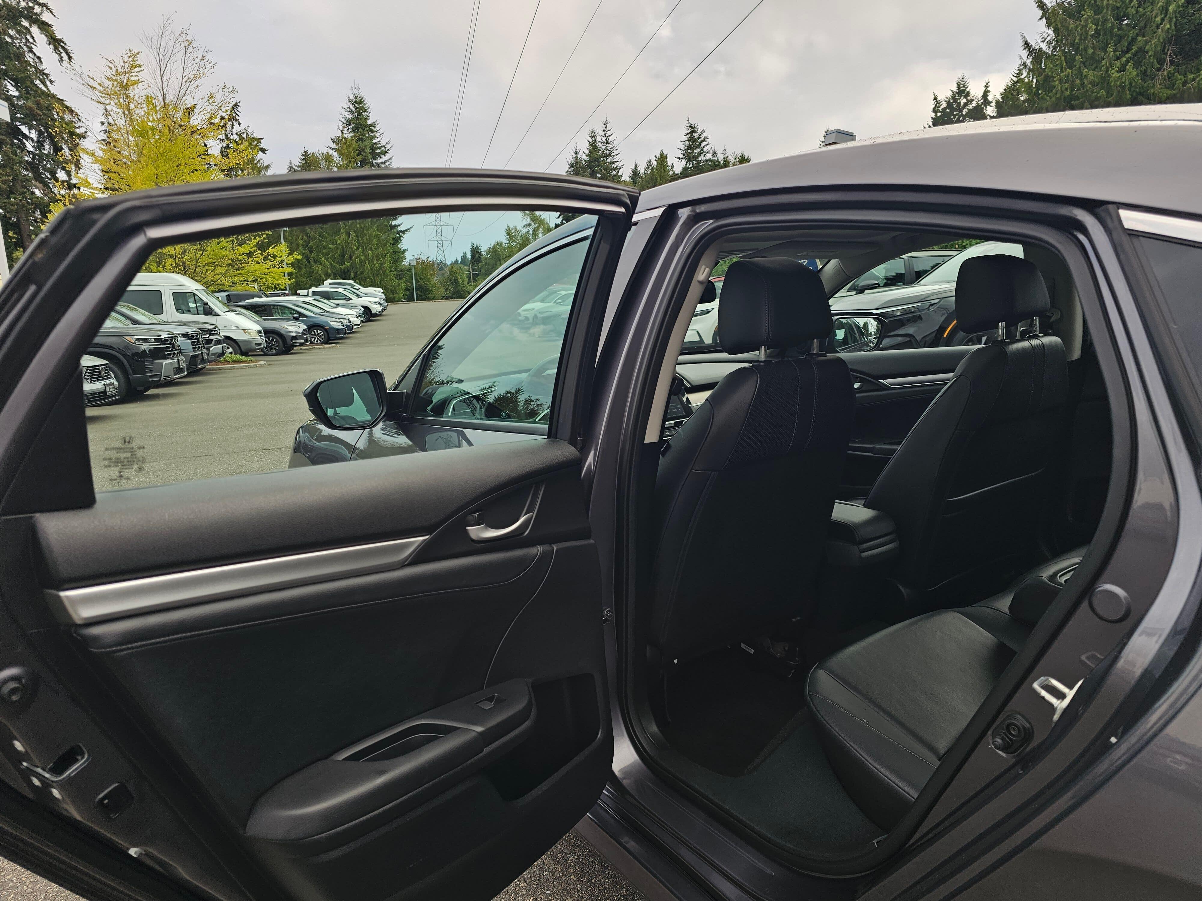 Certified Used 2016 Modern Steel Metallic Honda EX-L image 18