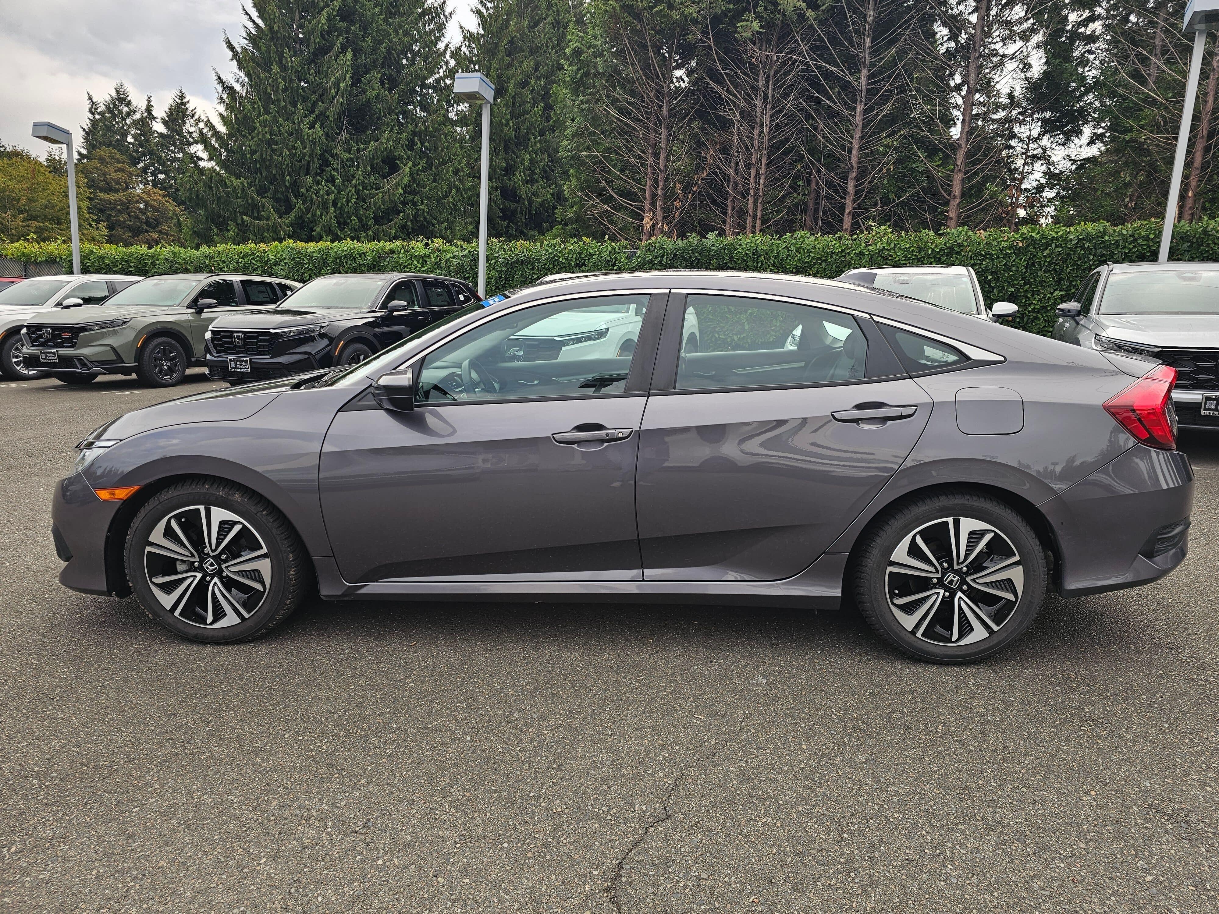 Certified Used 2016 Modern Steel Metallic Honda EX-L image 4