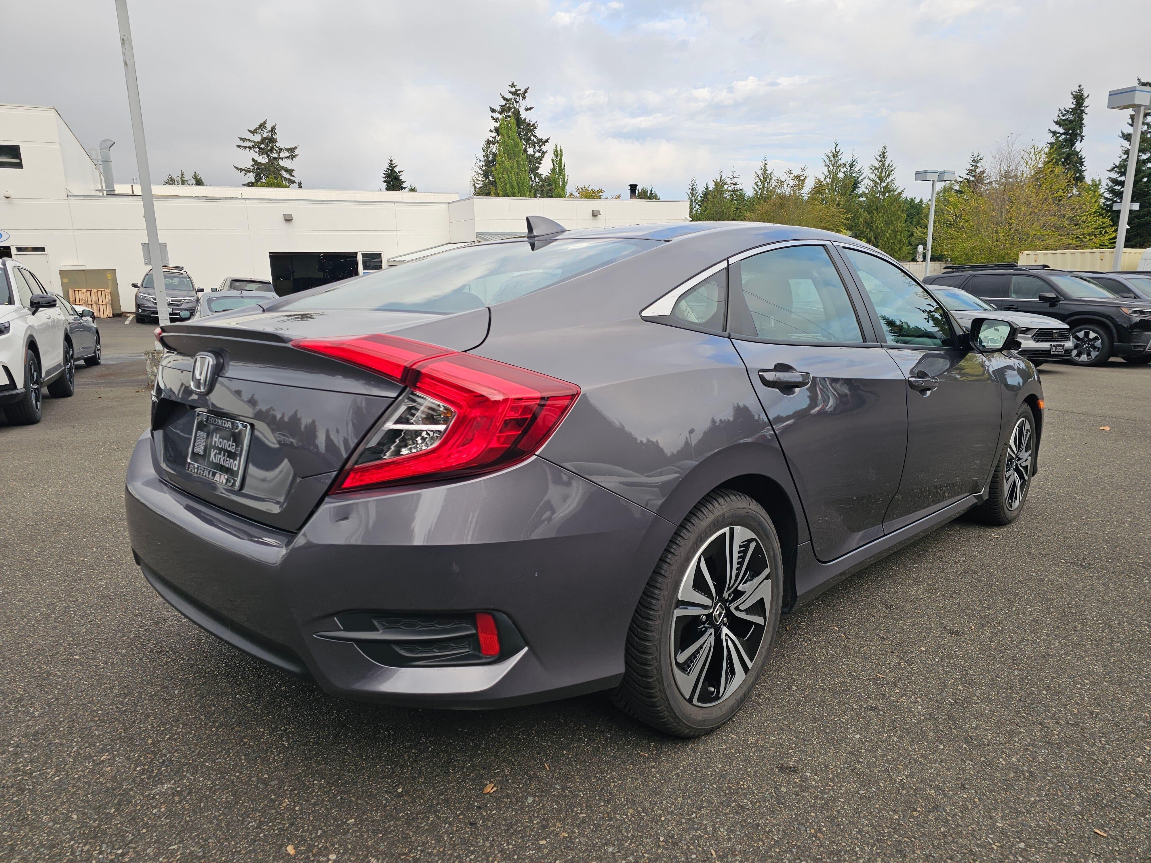 Certified Used 2016 Modern Steel Metallic Honda EX-L image 7