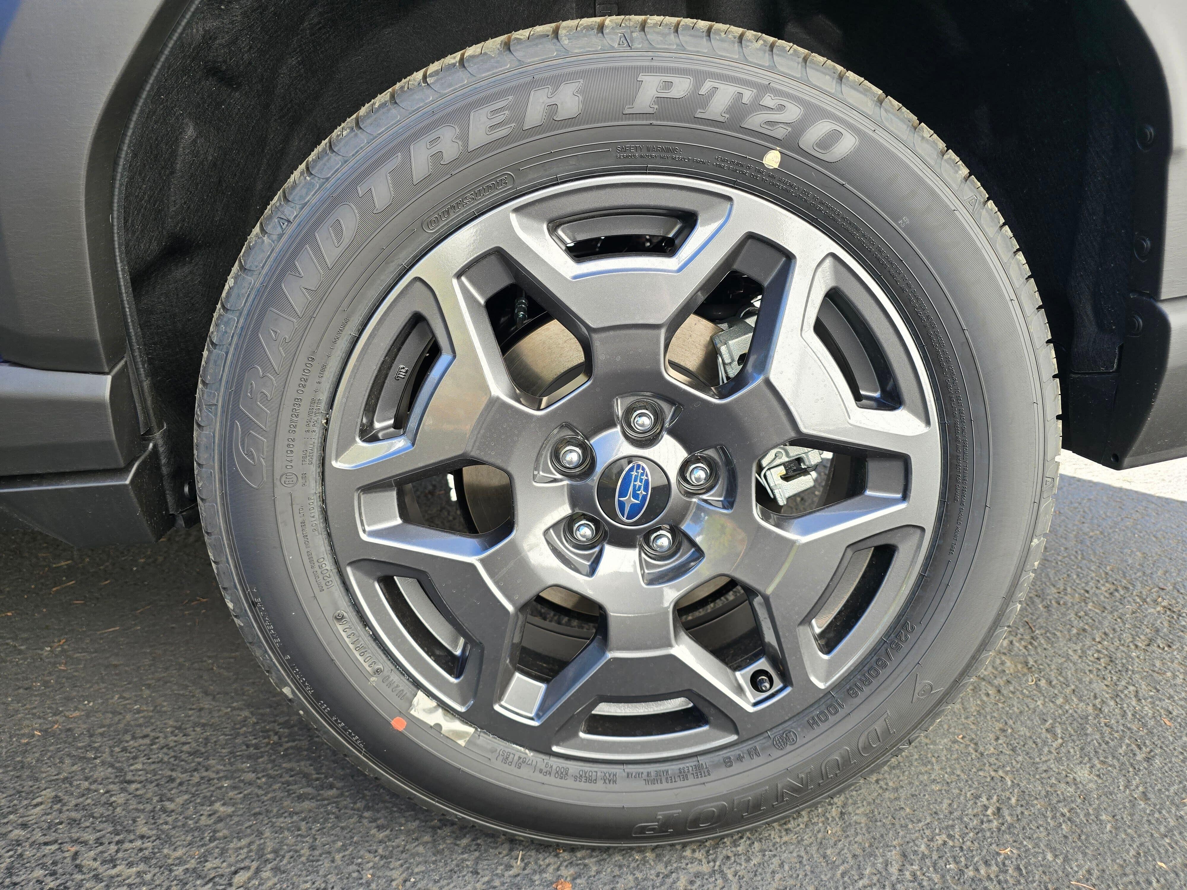 New 2026 SAPPHIRE BLUE PEARL Subaru Premium image 6