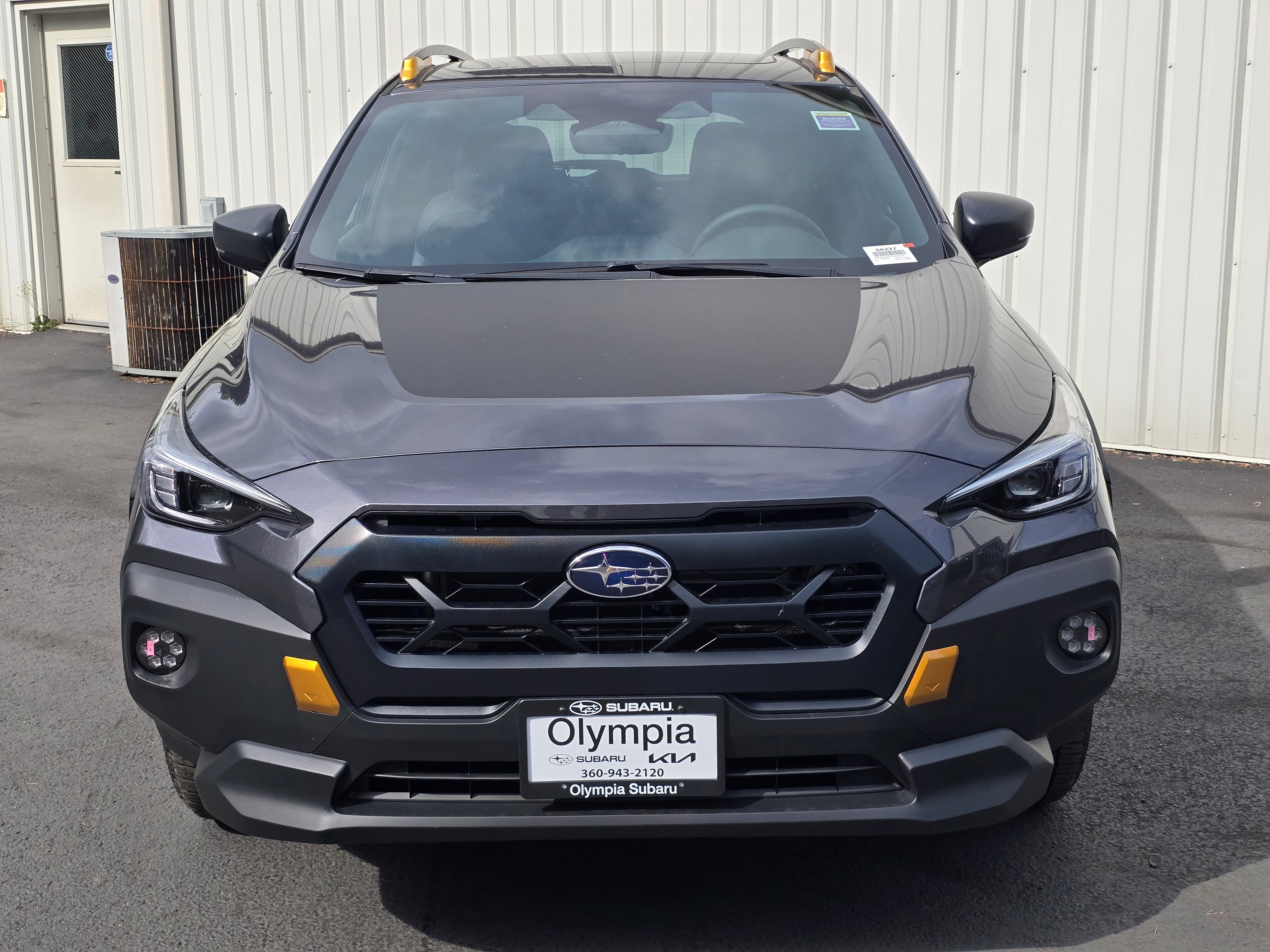 New 2026 MAGNETITE GRAY PEARL Subaru Wilderness image 2