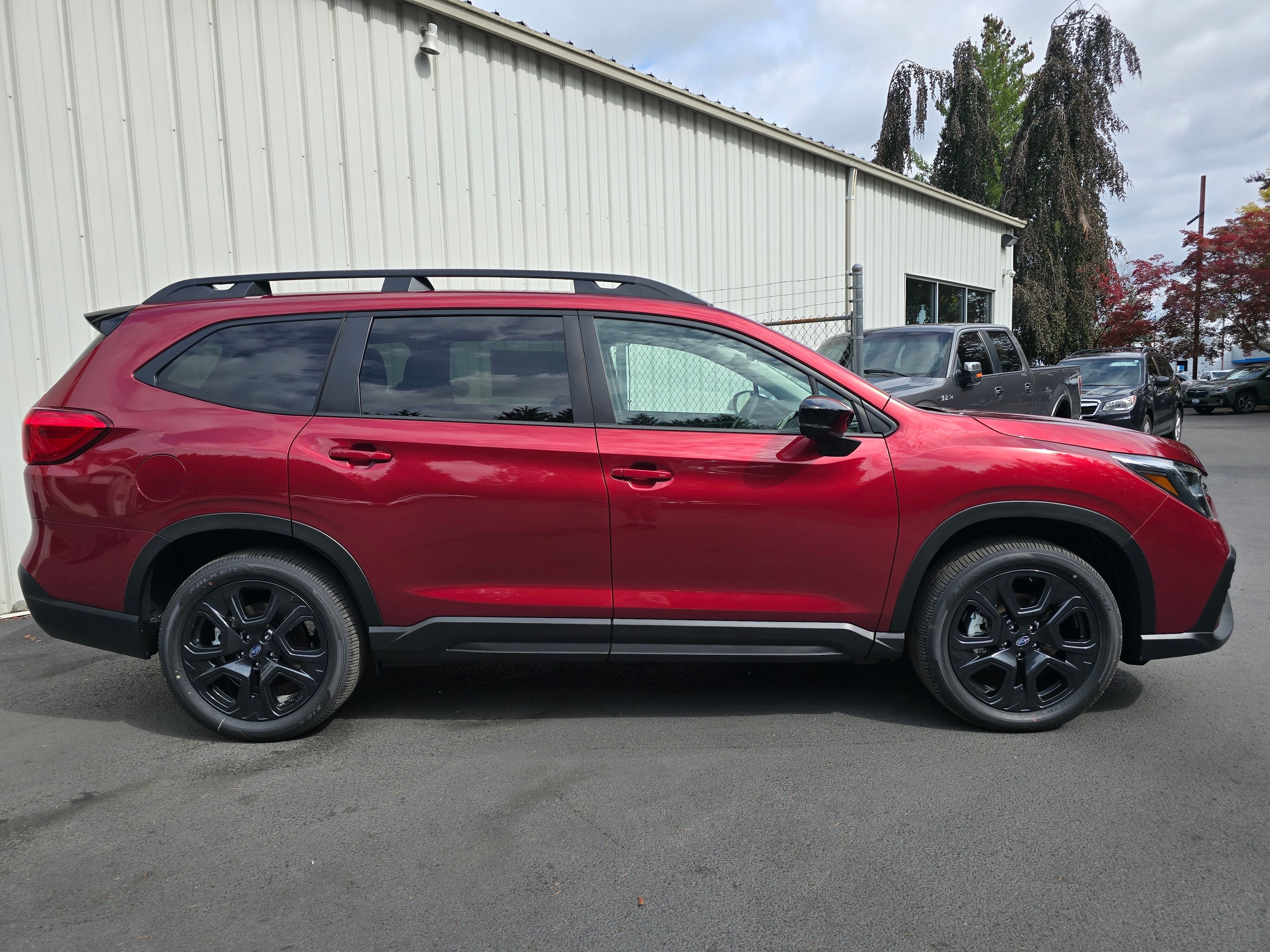 New 2026 CRIMSON RED PEARL Subaru Onyx Edition Touring 7-Passenger image 3