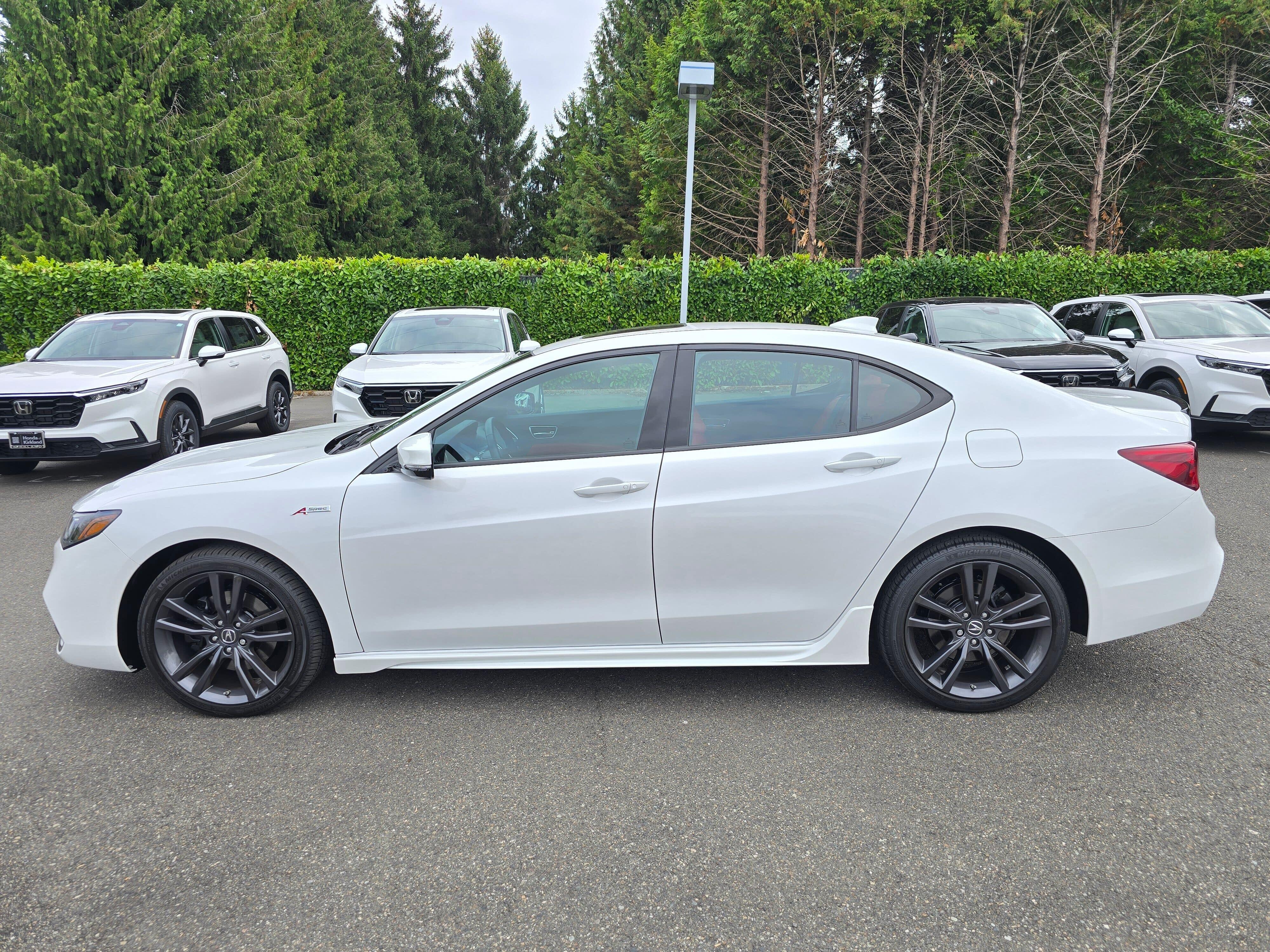 Used 2020 Platinum White Pearl Acura 3.5L PMC Edition image 4