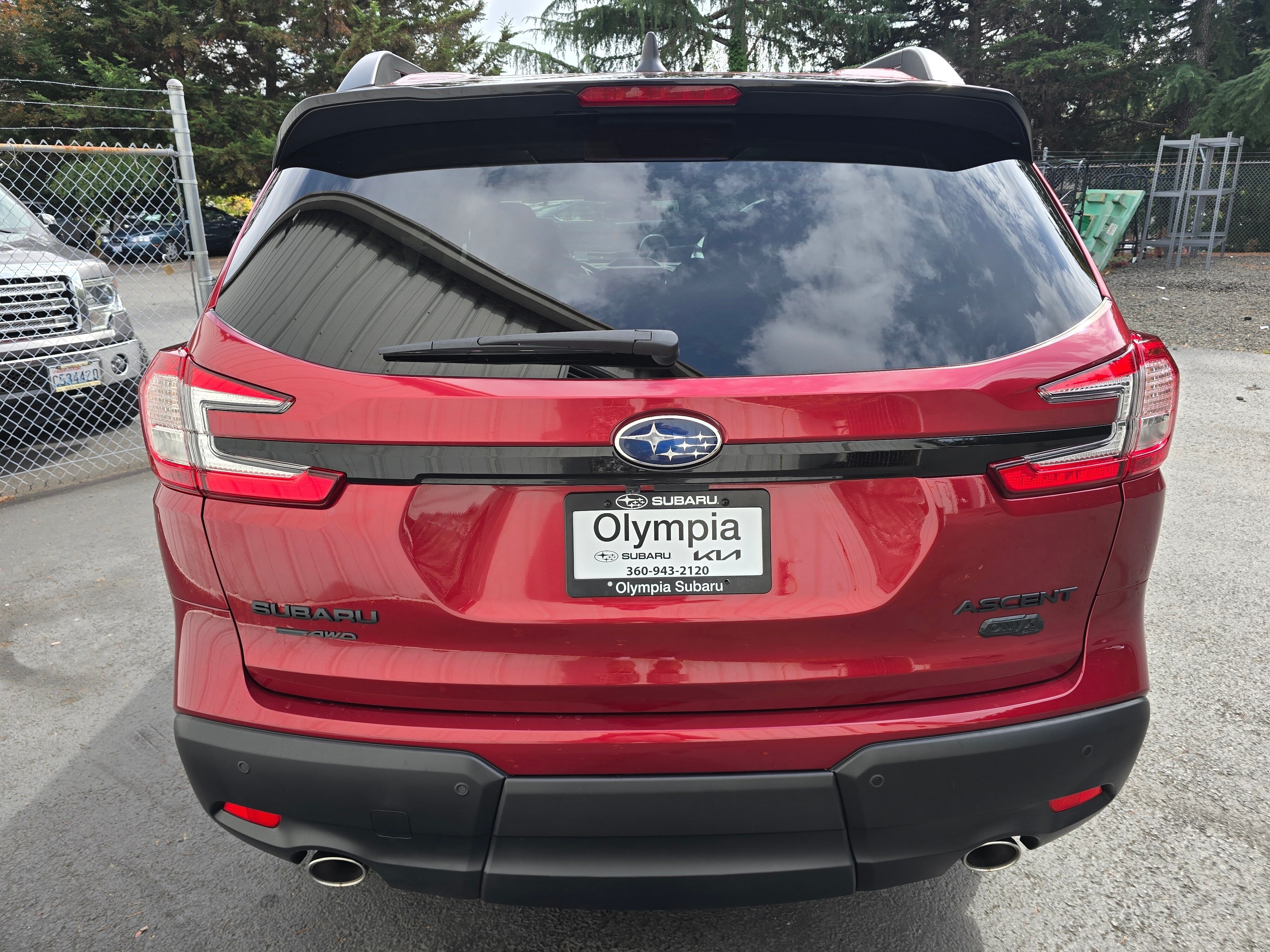 New 2026 CRIMSON RED PEARL Subaru Onyx Edition Touring 7-Passenger image 5