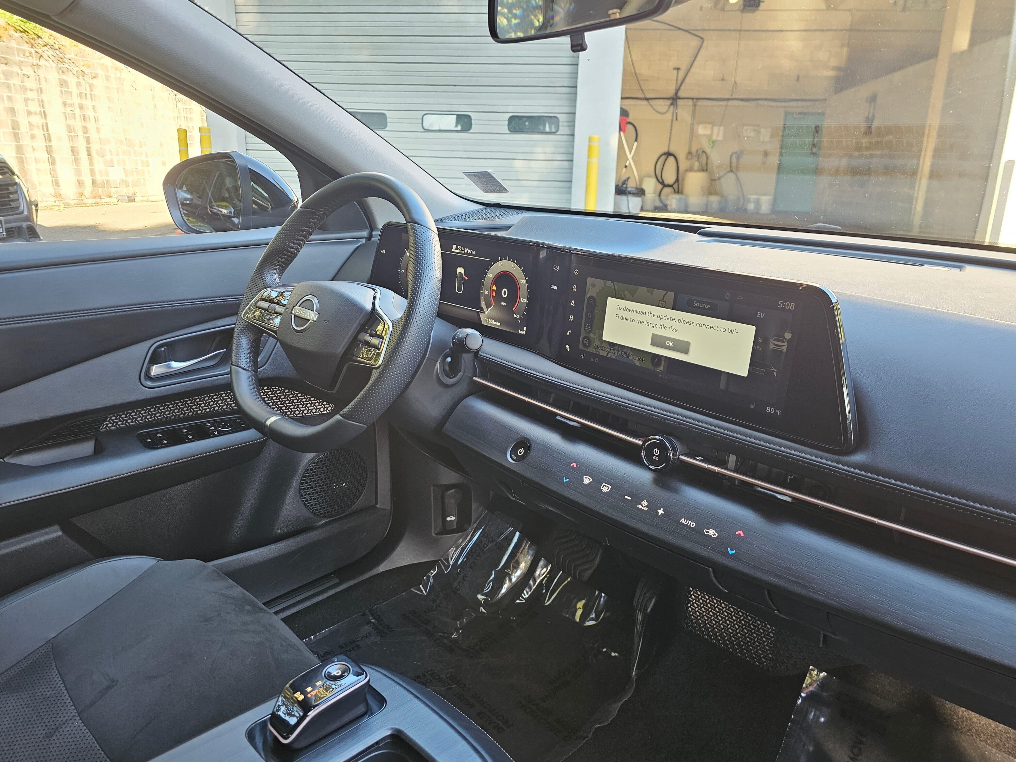 Used 2024 Boulder Gray Pearl/Black Diamond Pearl Nissan ENGAGE e-4ORCE image 10