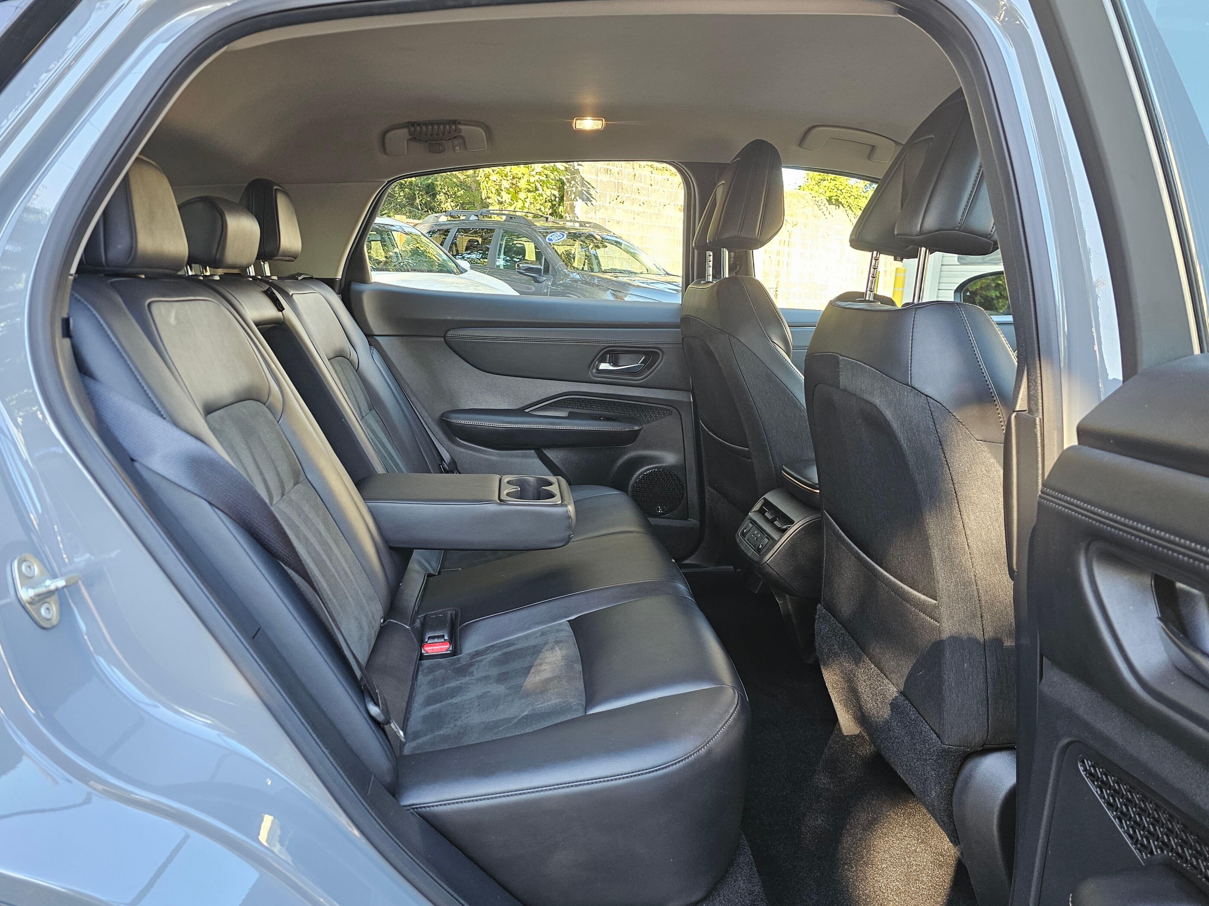 Used 2024 Boulder Gray Pearl/Black Diamond Pearl Nissan ENGAGE e-4ORCE image 13