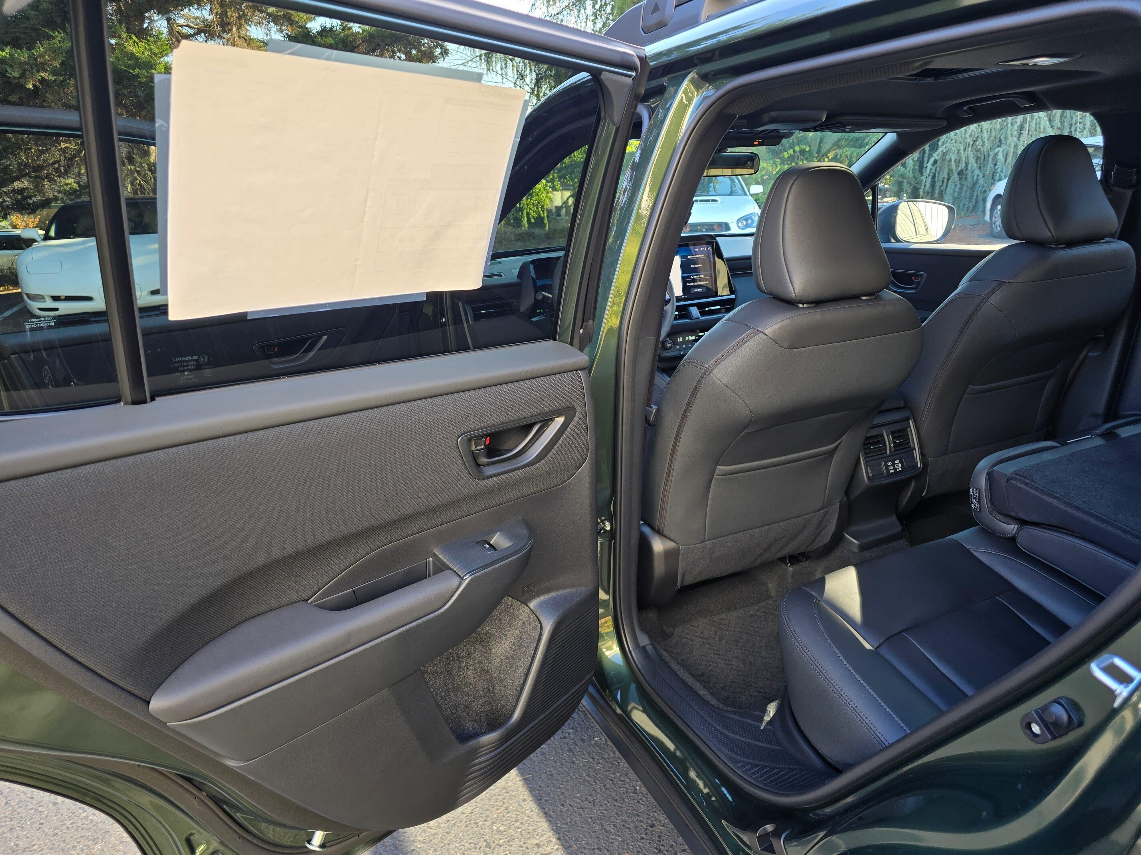 New 2026 DEEP EMERALD GREEN PEARL Subaru Premium image 9