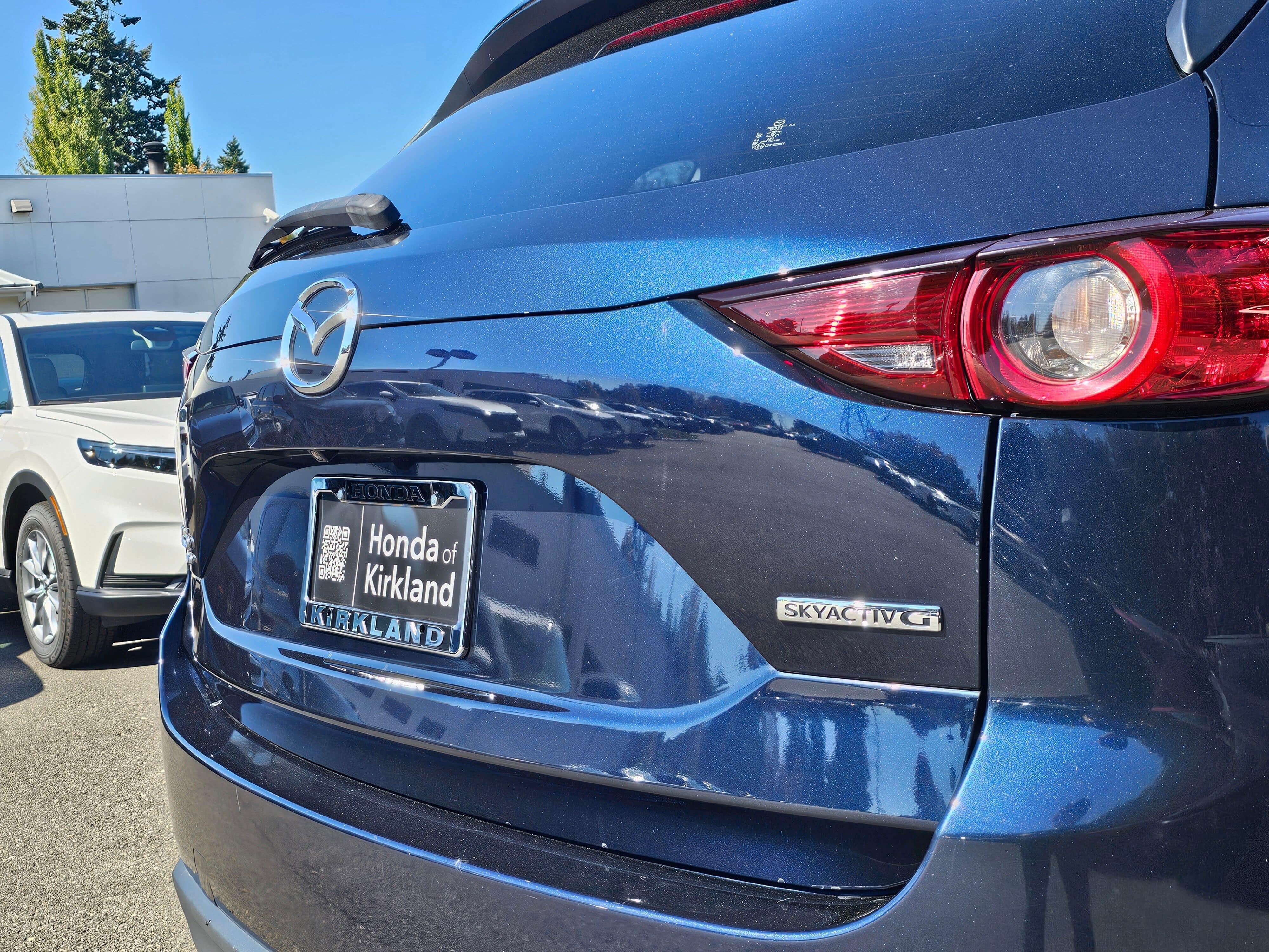 Used 2020 Deep Crystal Blue Mica Mazda Touring image 15