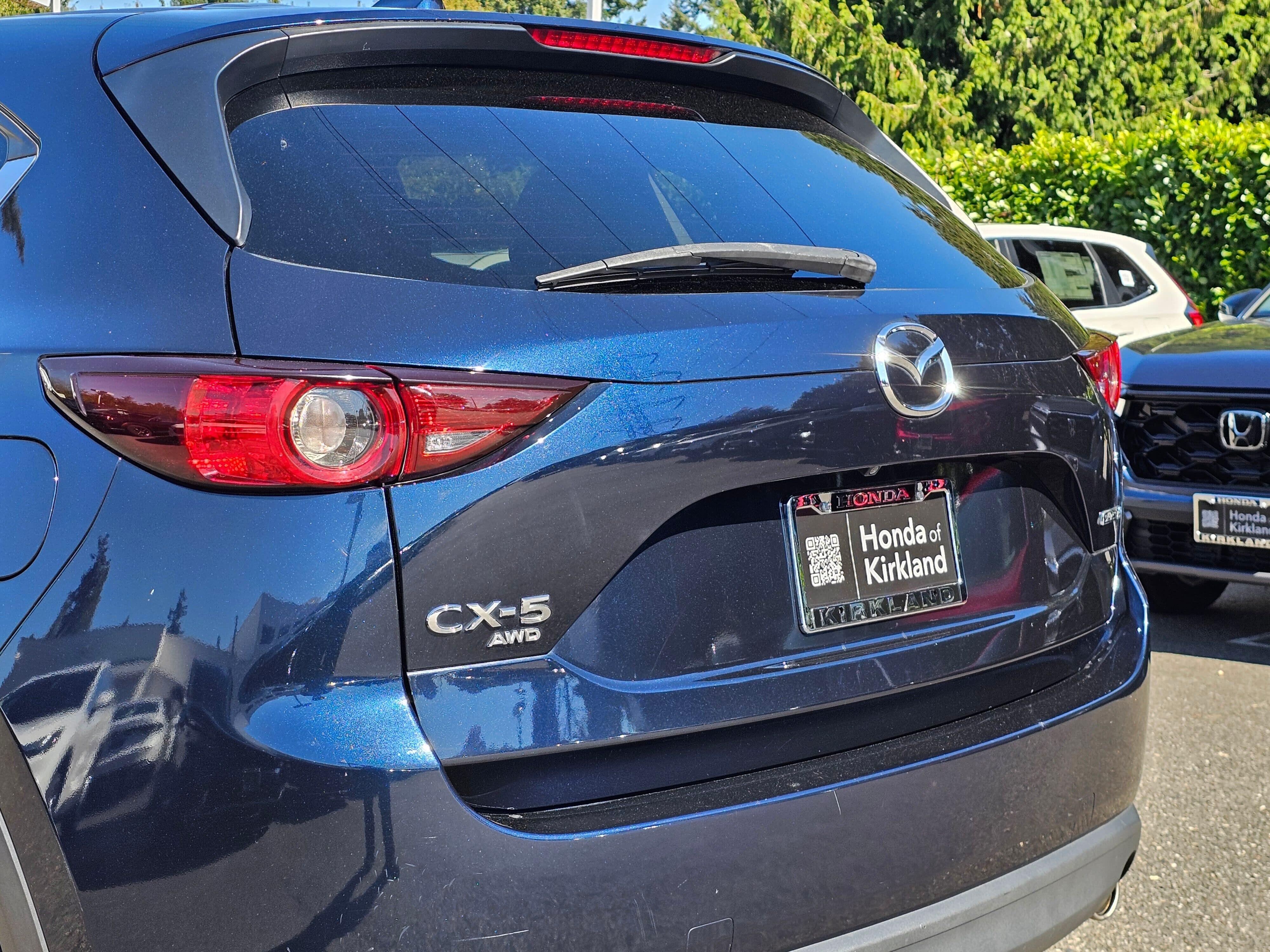 Used 2020 Deep Crystal Blue Mica Mazda Touring image 16