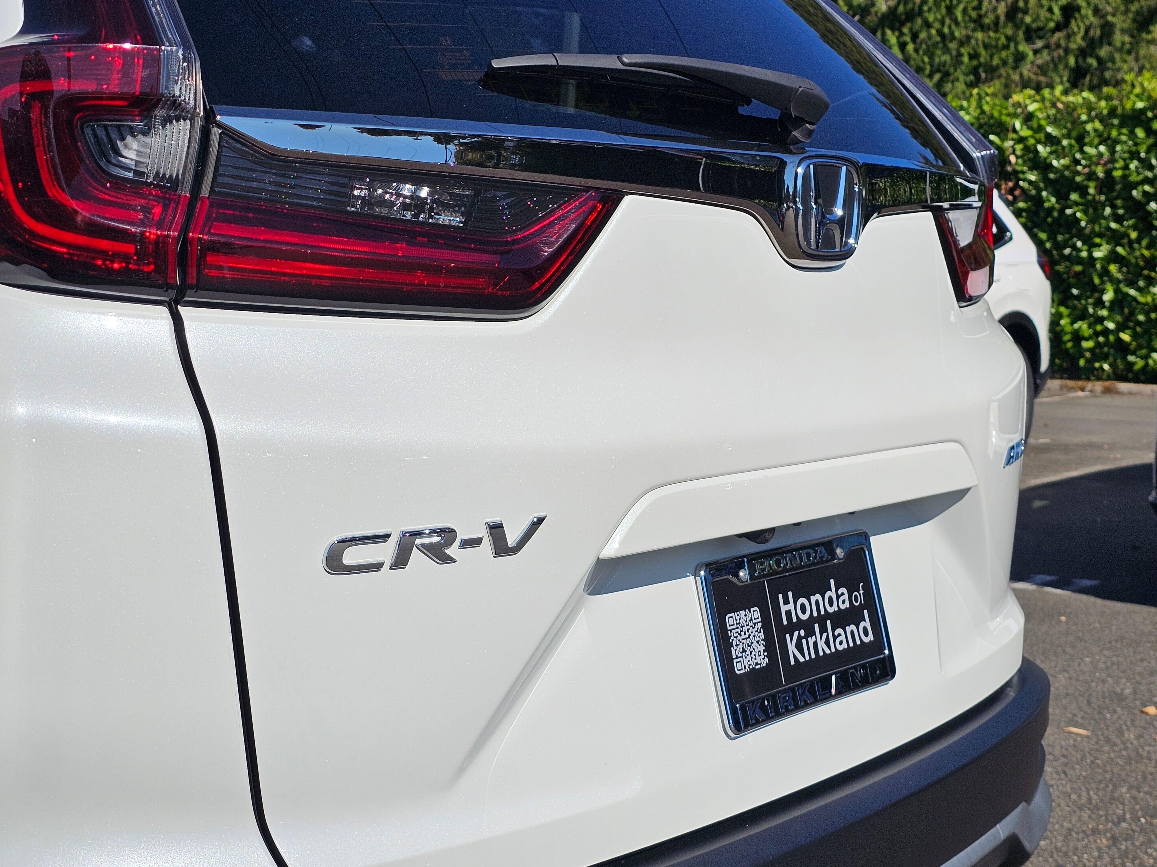 Certified Used 2022 Platinum White Pearl Honda AWD EX-L image 16