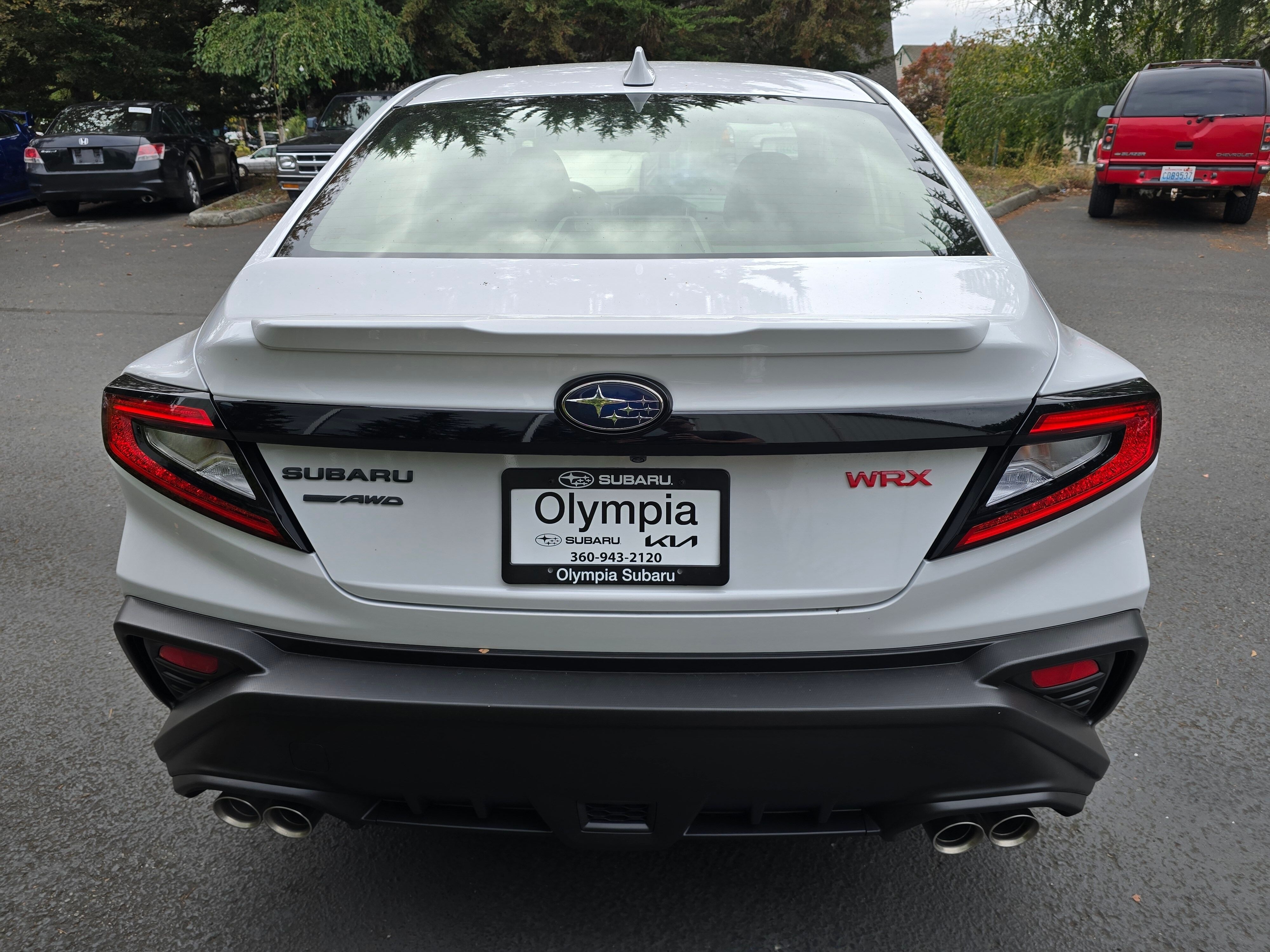 New 2026 CERAMIC WHITE Subaru Premium image 5