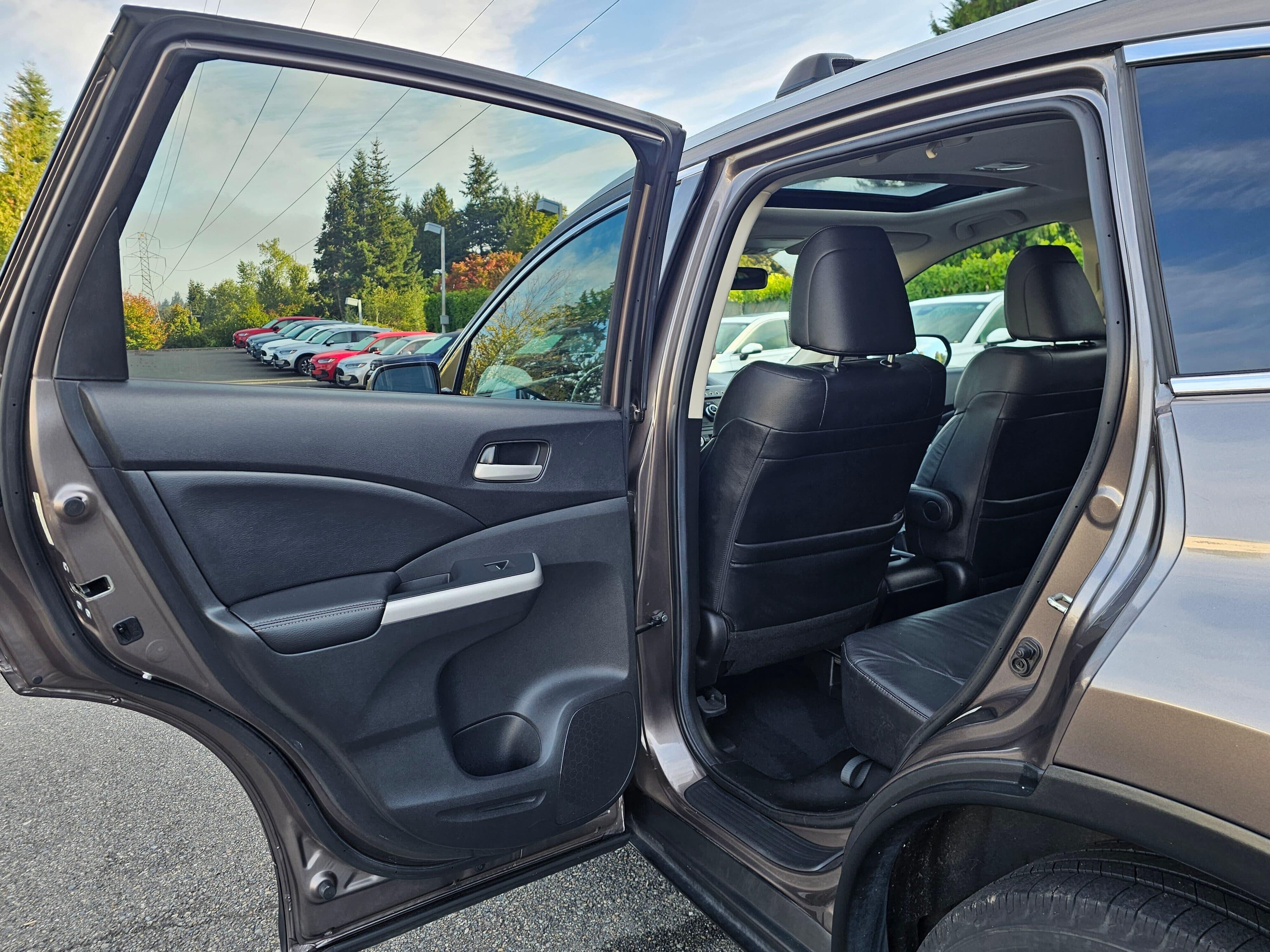Used 2014 Kona Coffee Metallic Honda EX-L image 18
