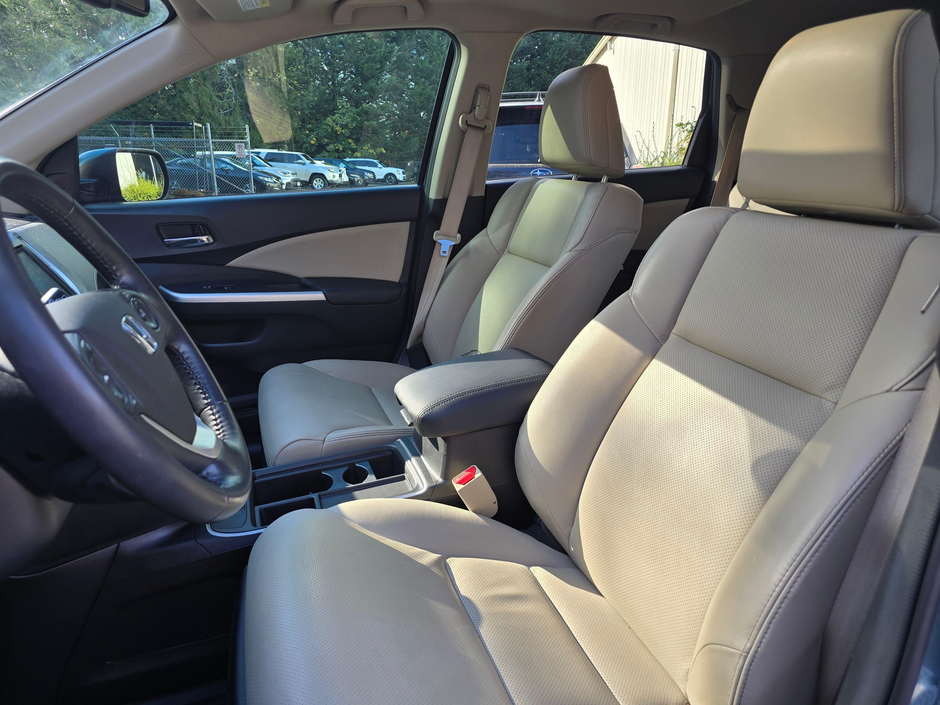 Used 2016 Obsidian Blue Pearl Honda EX-L image 12