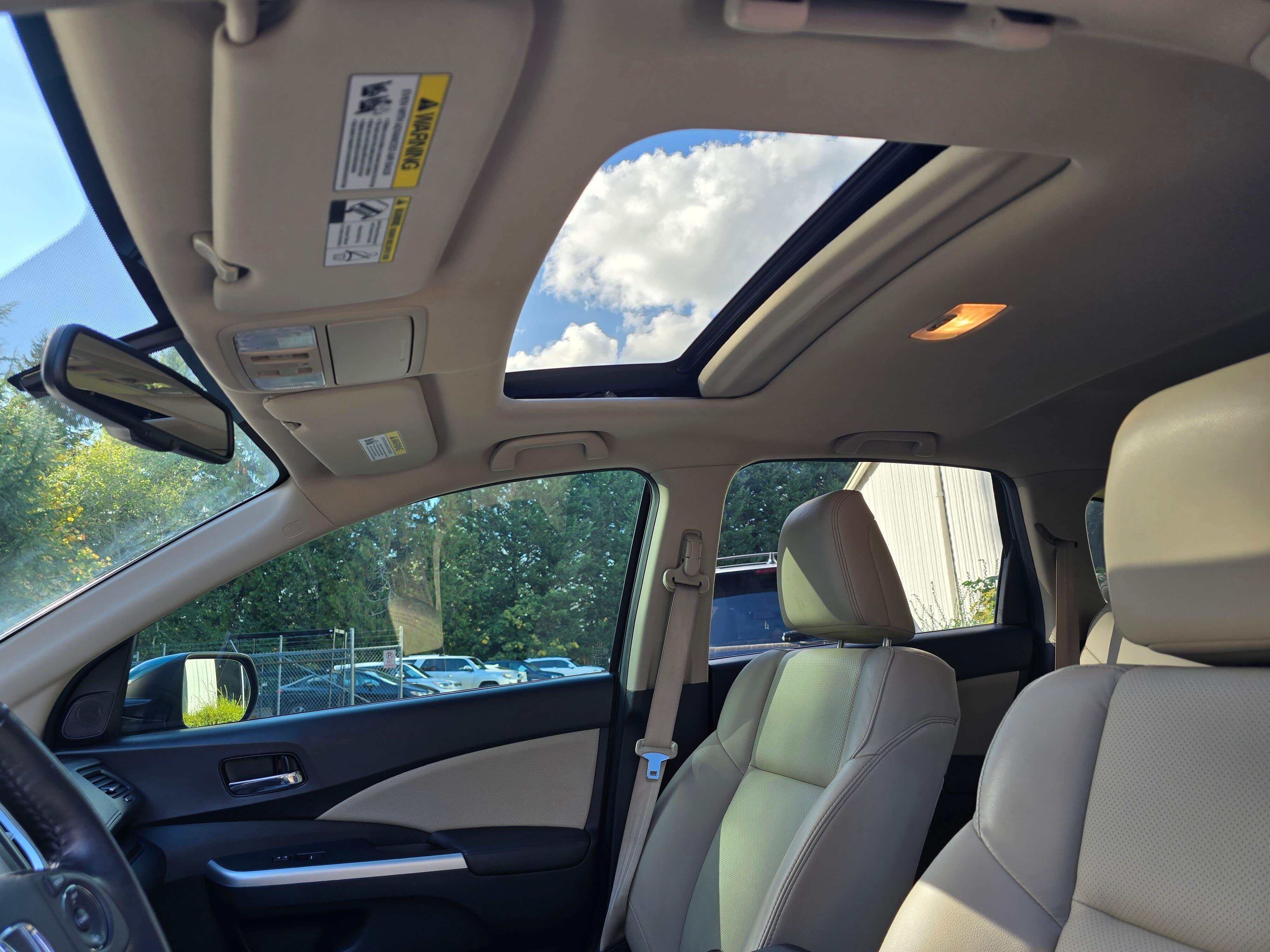 Used 2016 Obsidian Blue Pearl Honda EX-L image 13