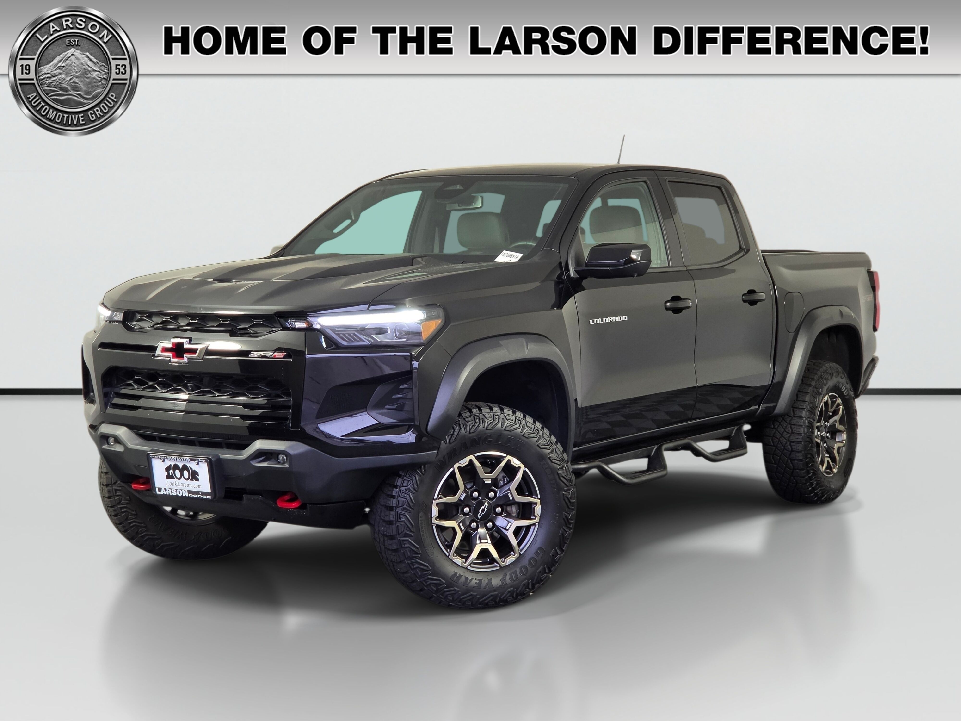 Black 2024 Chevrolet Colorado Pickup Truck Four-Wheel Drive 8-Speed Automatic