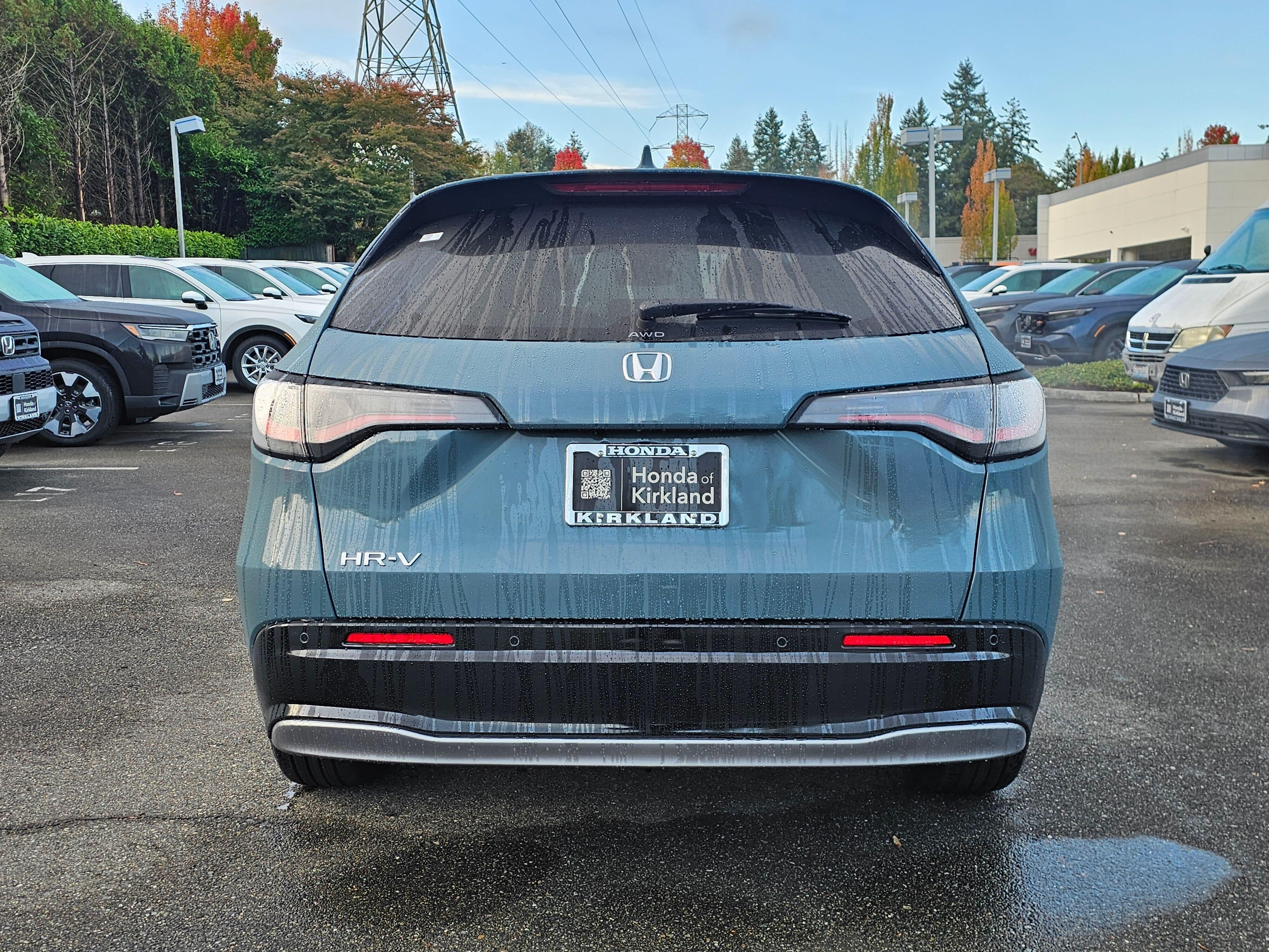 New 2027 Nordic Forest Pearl Honda EX-L image 6