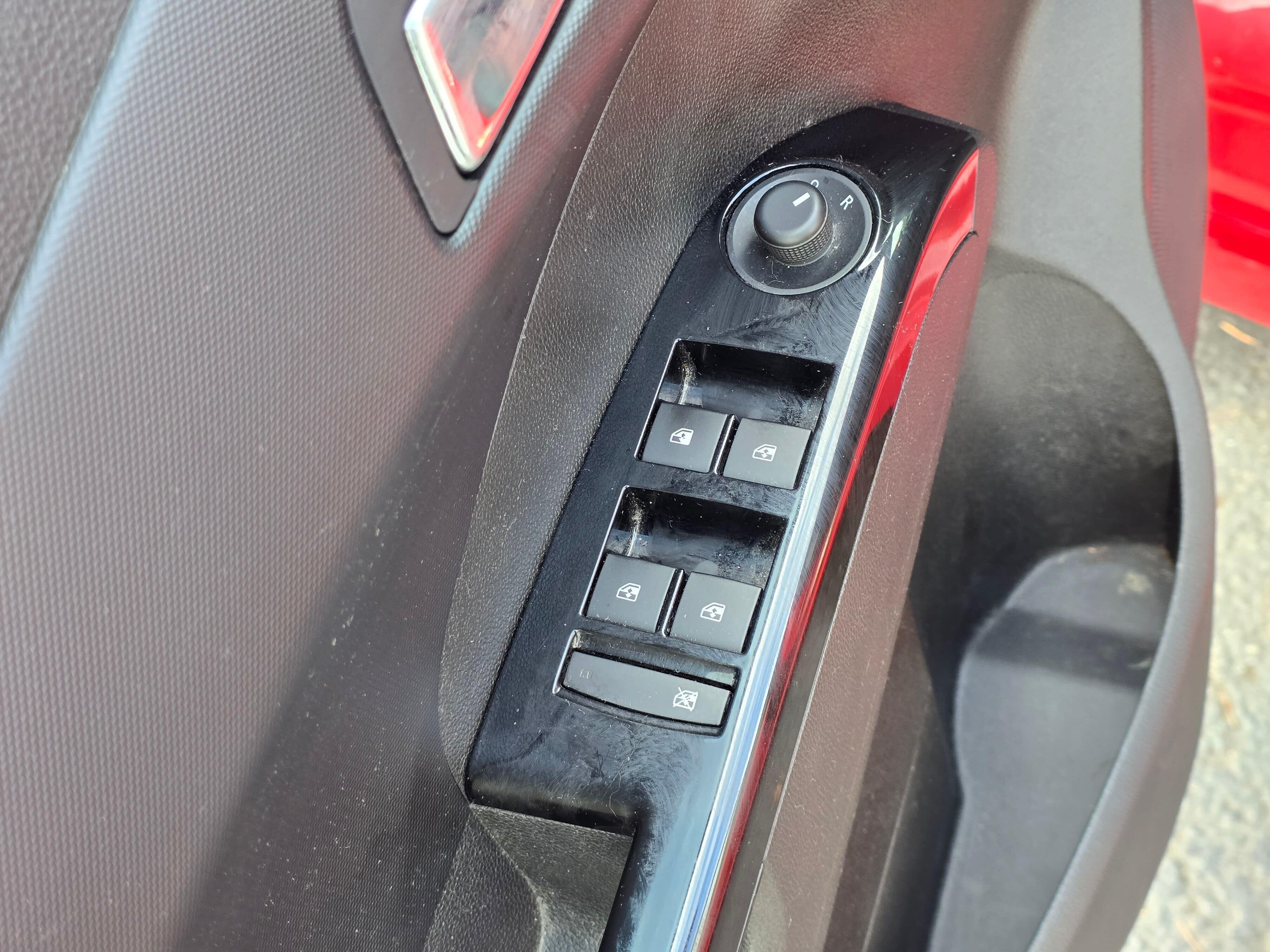Used 2018 Red Chevrolet LT image 11