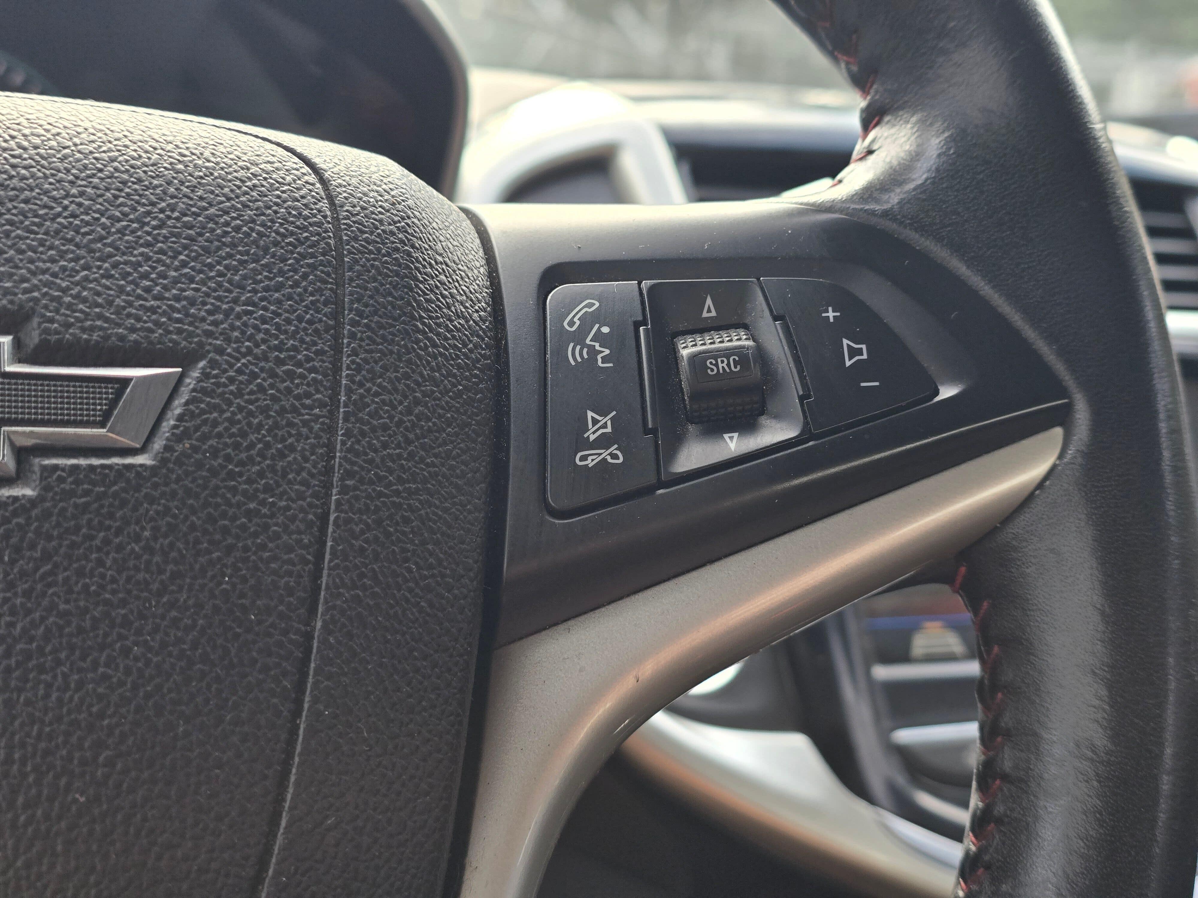 Used 2018 Red Chevrolet LT image 18