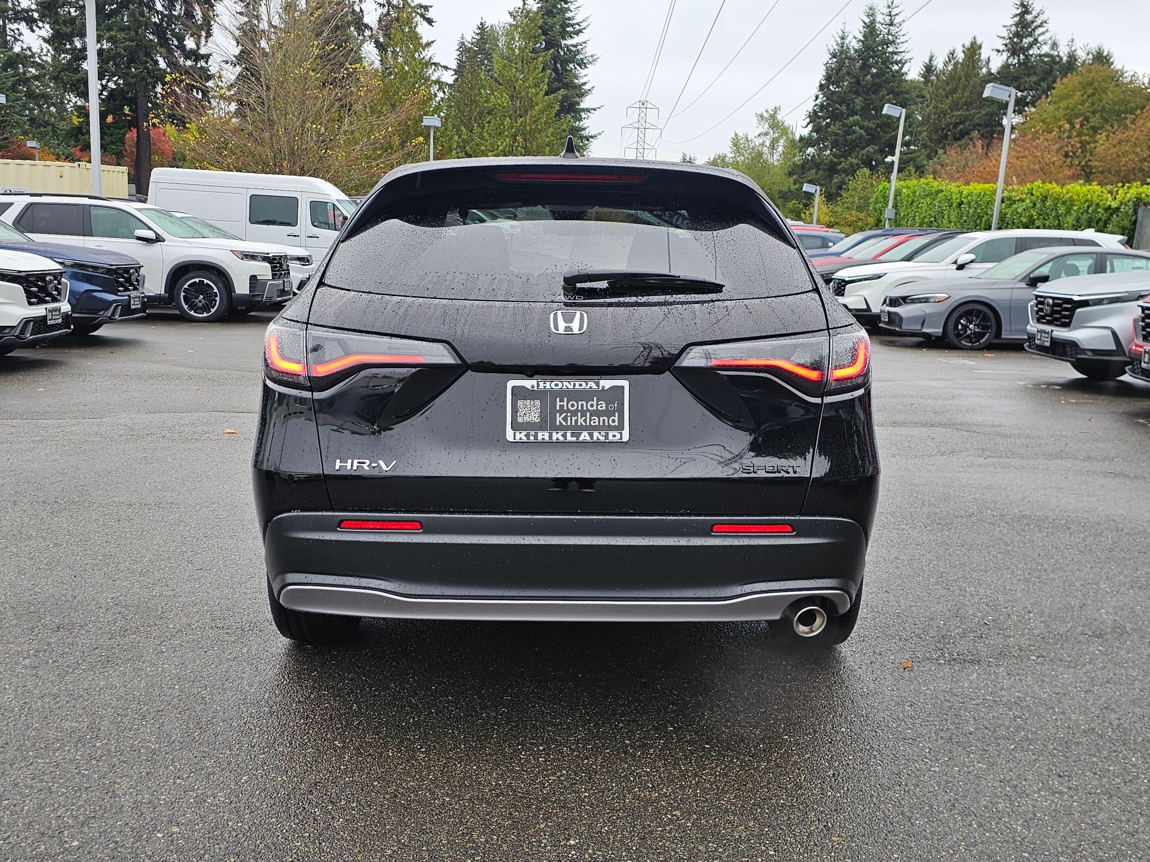 Certified Used 2024 Crystal Black Pearl Honda 5DR AWD SPORT image 6