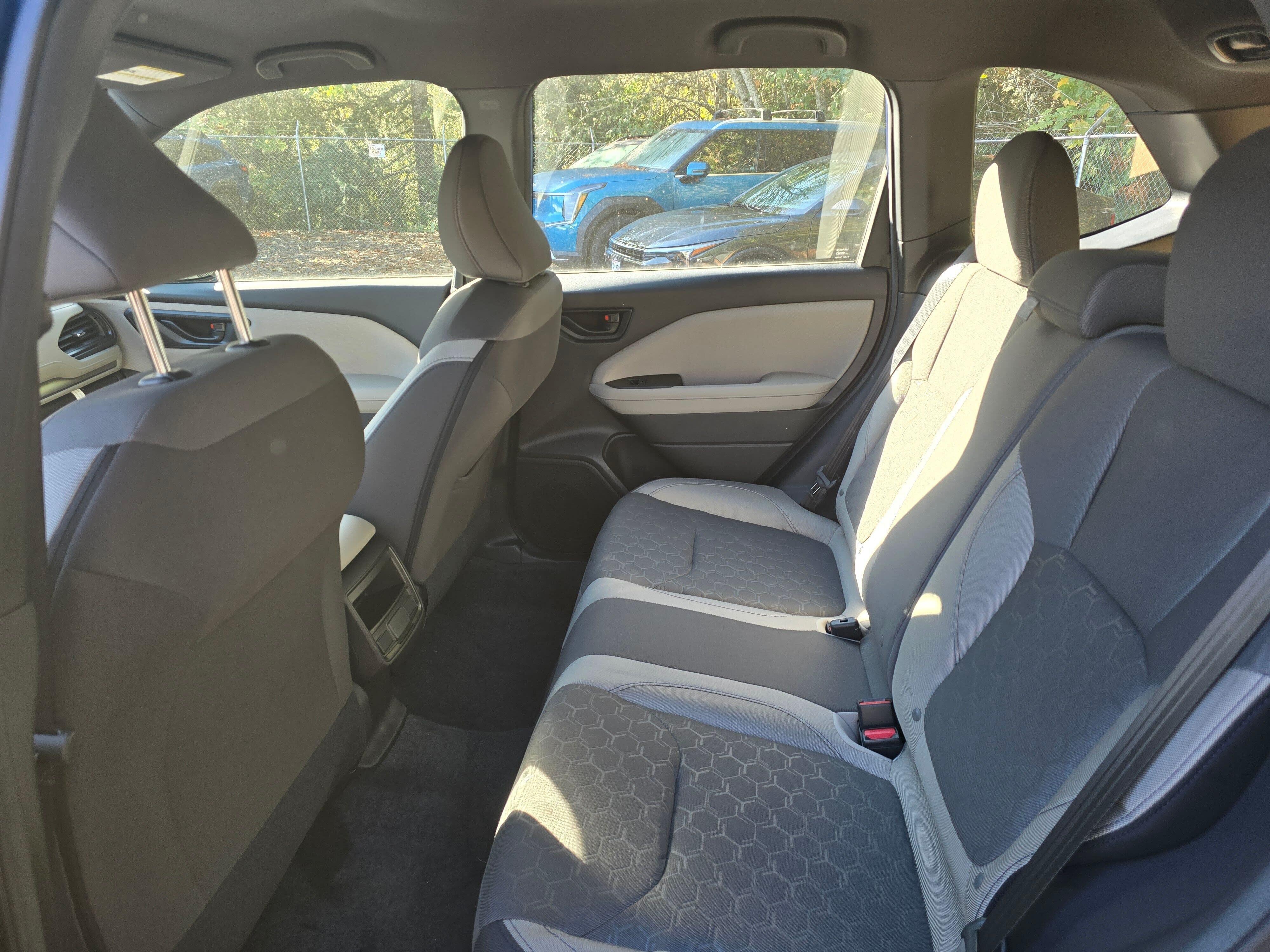 New 2026 DAYBREAK BLUE PEARL Subaru Standard Model image 10
