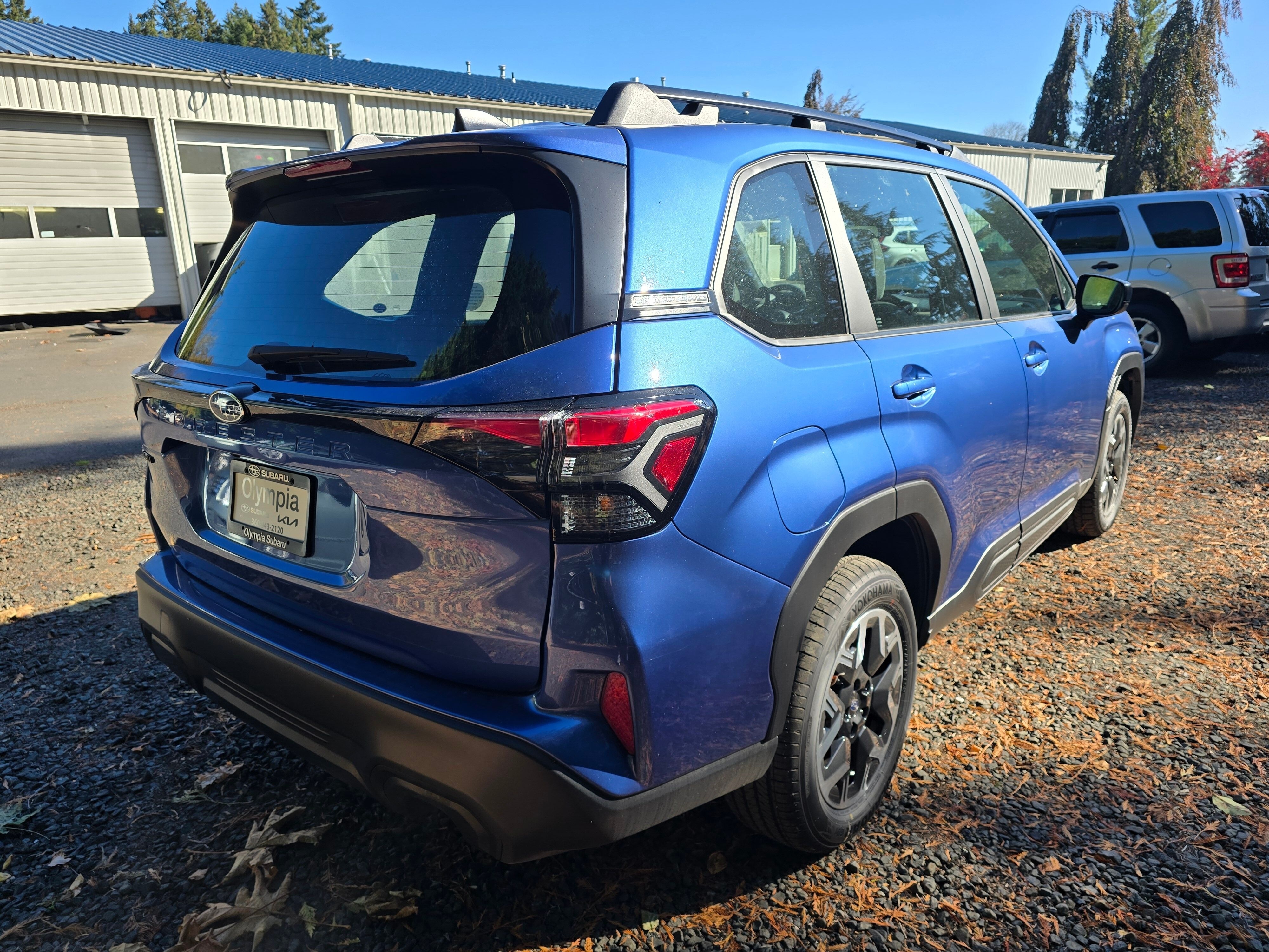 New 2026 DAYBREAK BLUE PEARL Subaru Standard Model image 4