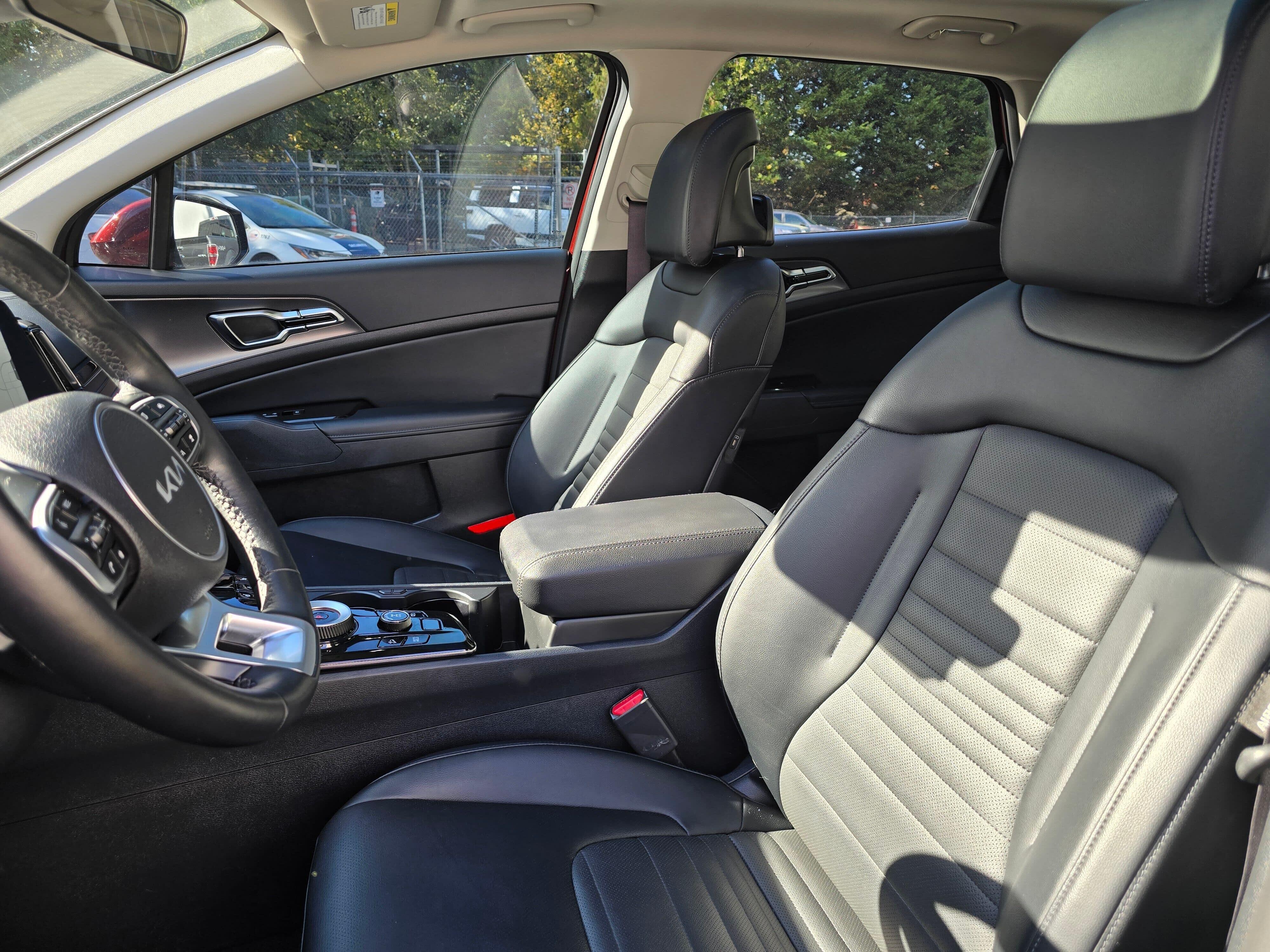Used 2024 Red Kia SX-Prestige image 12