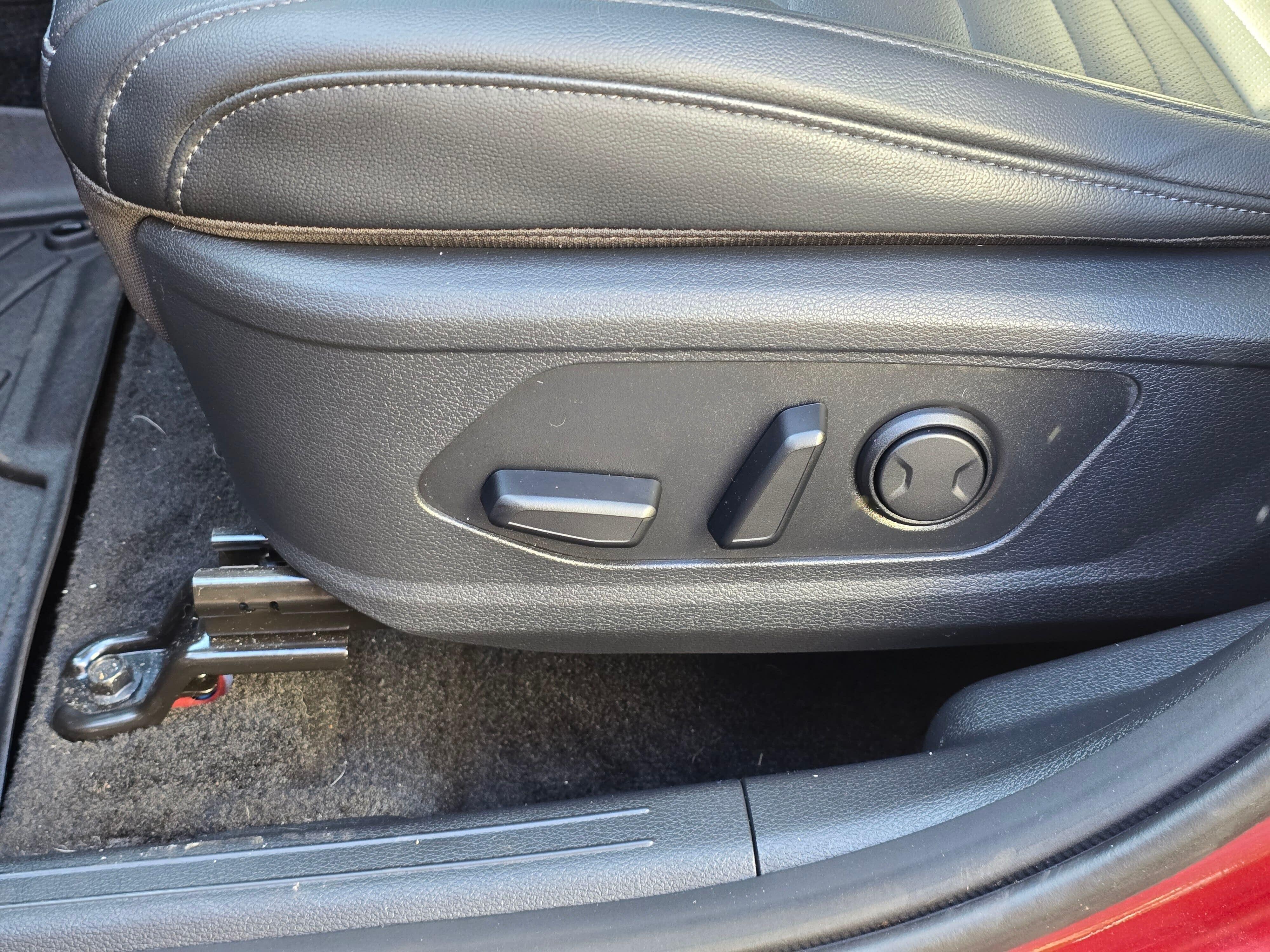 Used 2024 Red Kia SX-Prestige image 14