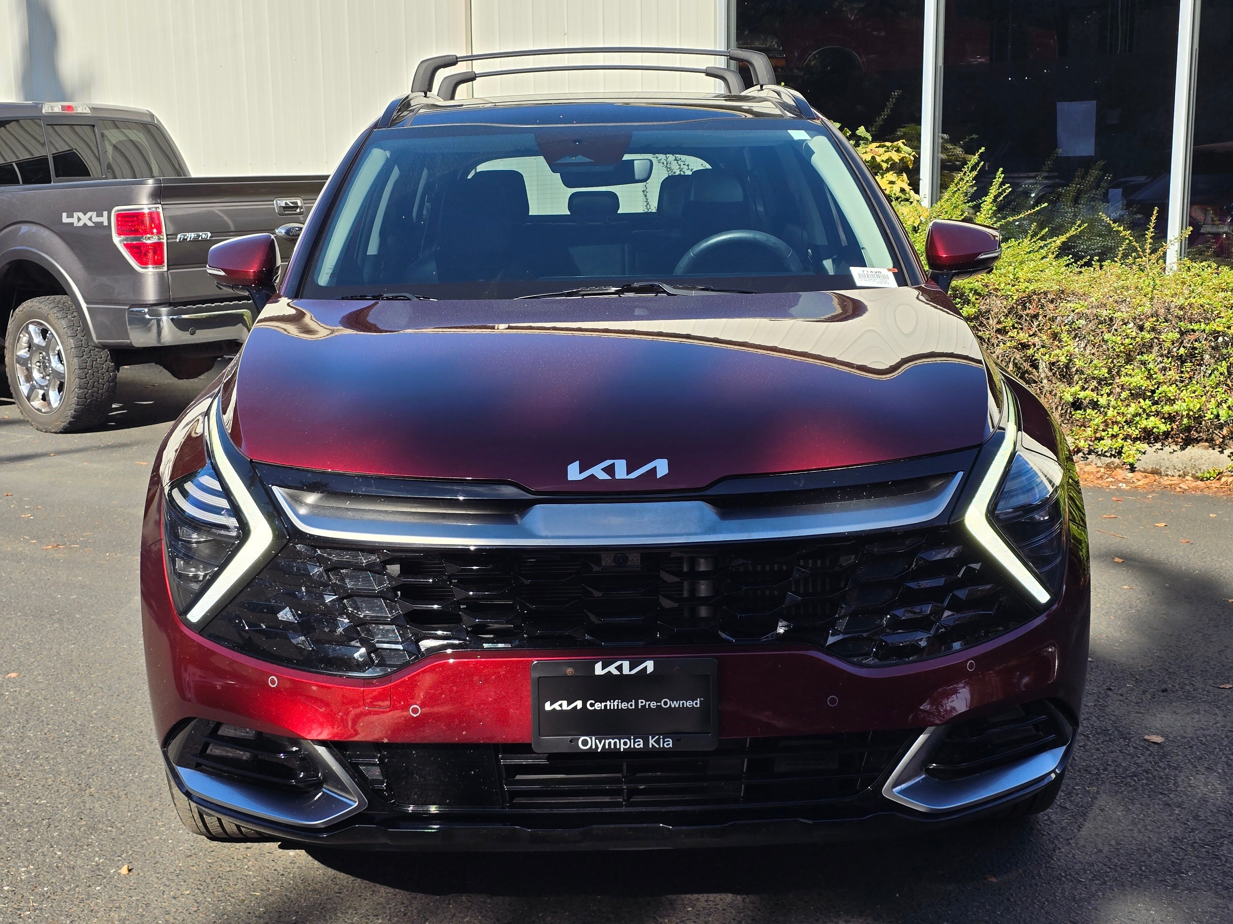 Used 2024 Red Kia SX-Prestige image 2