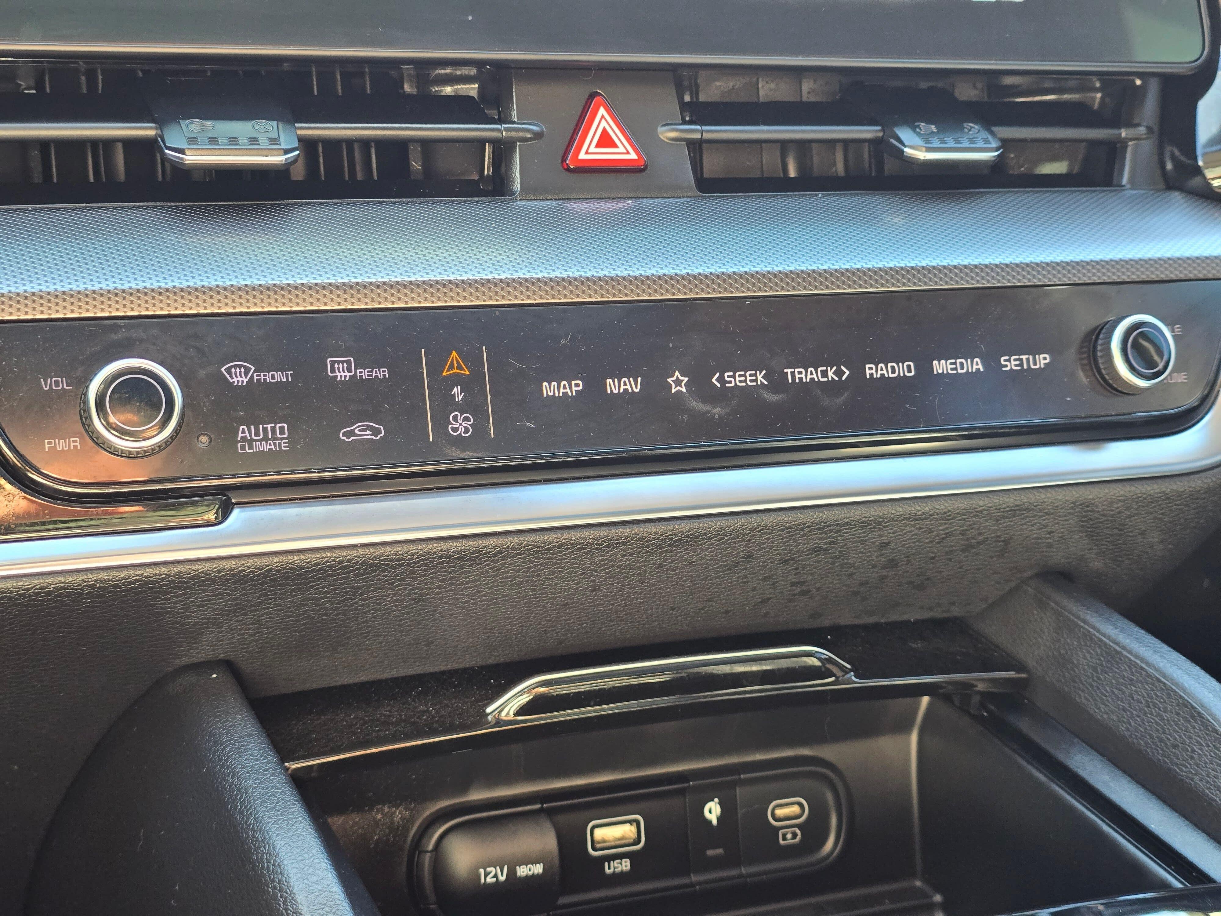 Used 2024 Red Kia SX-Prestige image 23