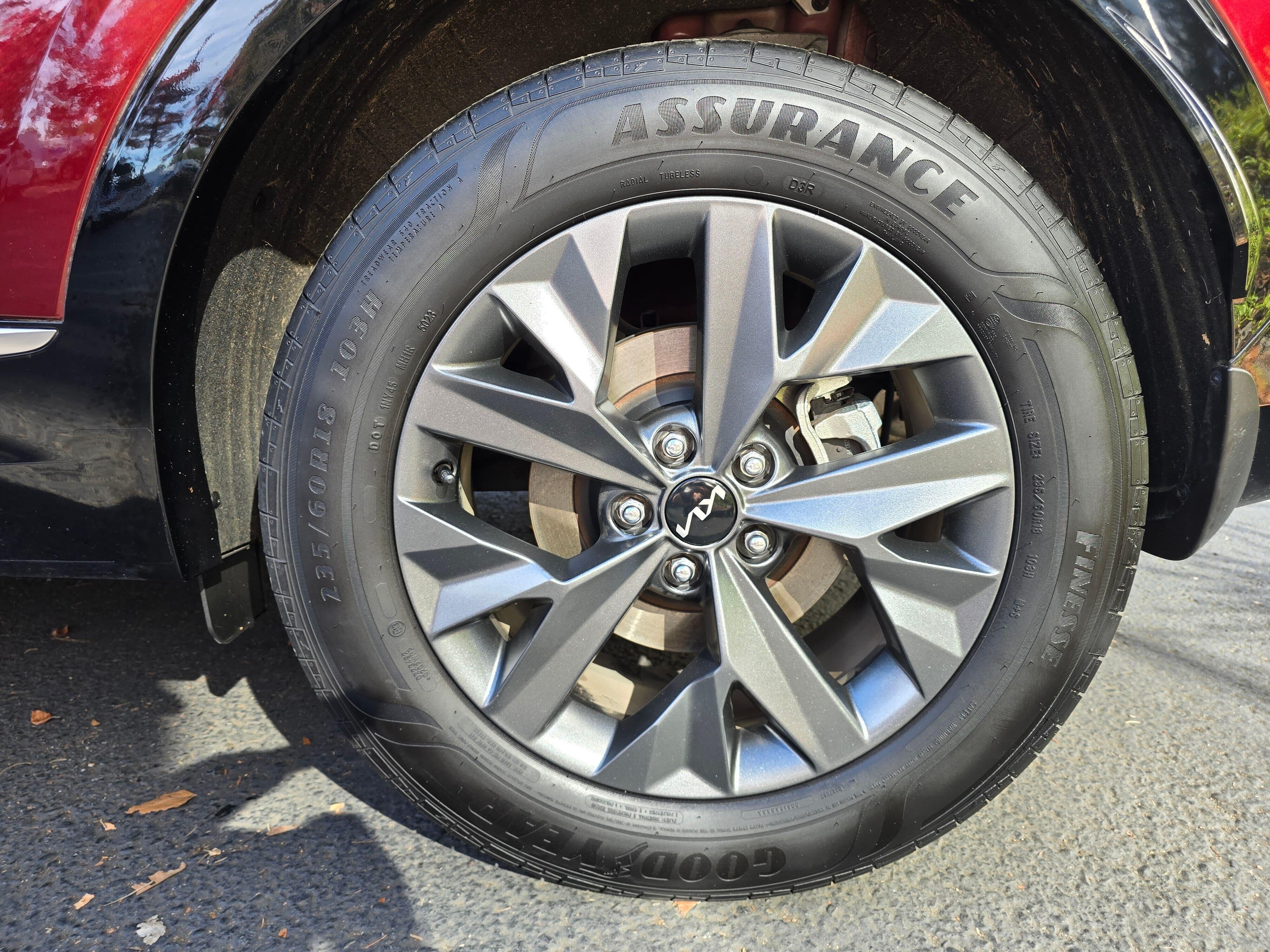Used 2024 Red Kia SX-Prestige image 6