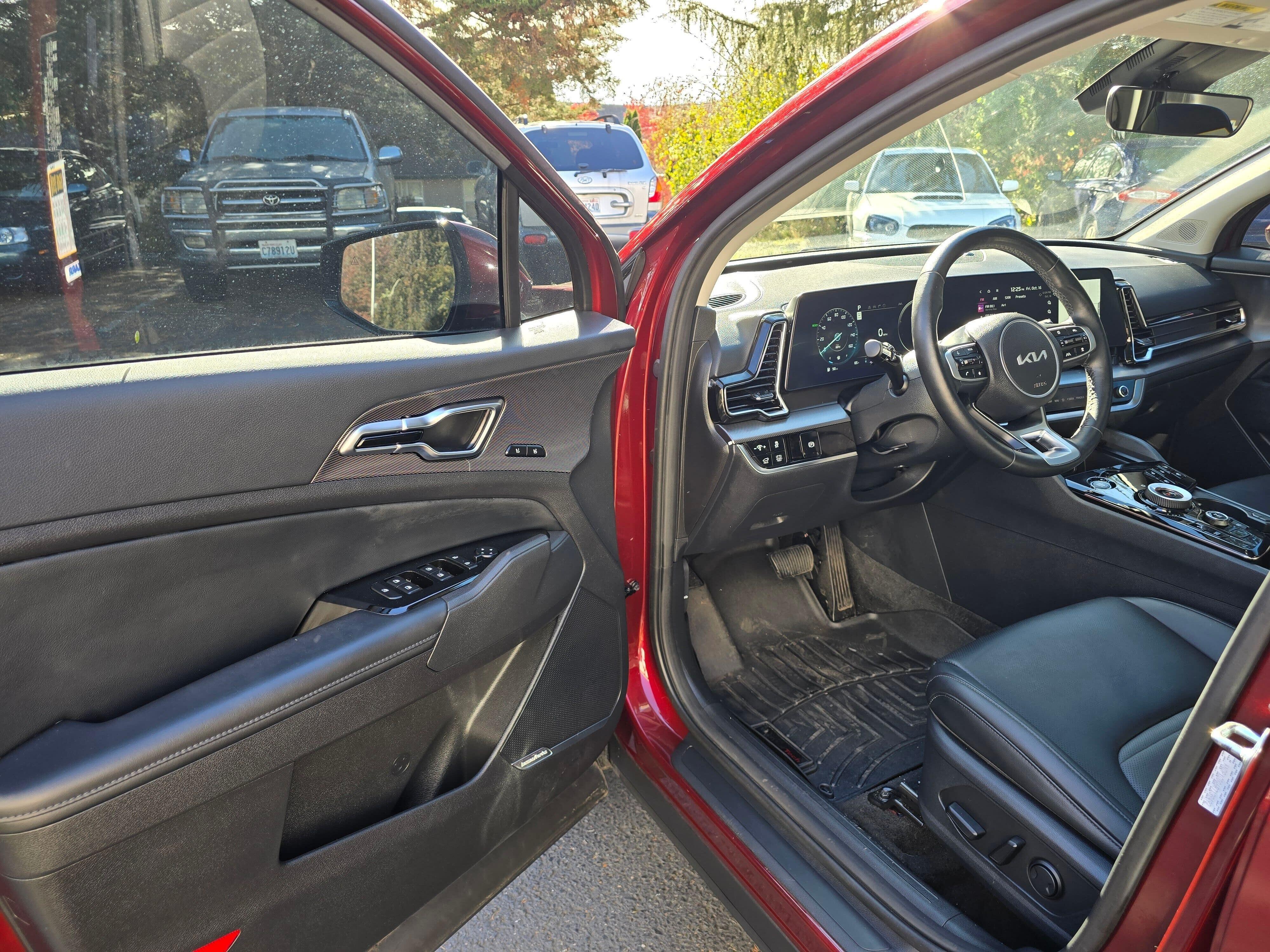 Used 2024 Red Kia SX-Prestige image 7