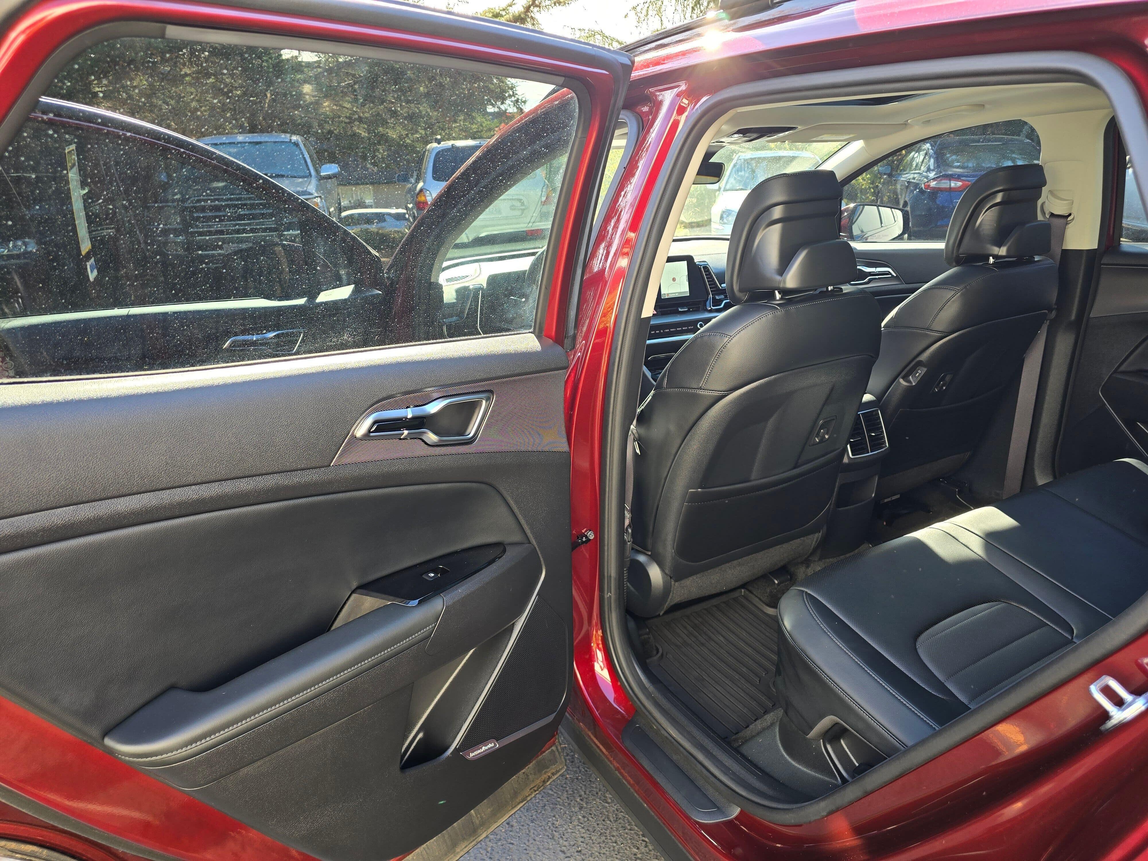 Used 2024 Red Kia SX-Prestige image 9