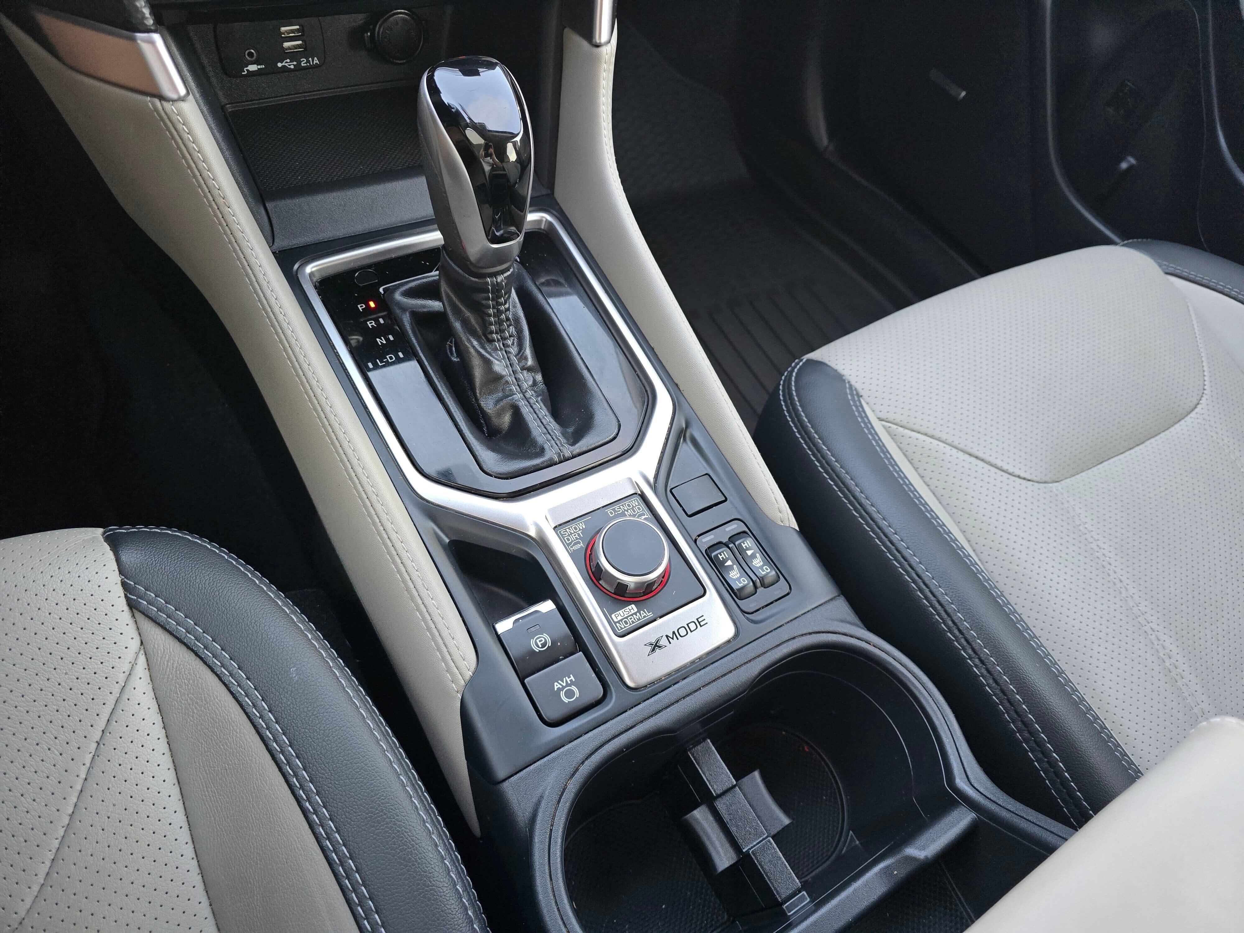 Used 2020 Jasper Green Metallic Subaru Limited image 26