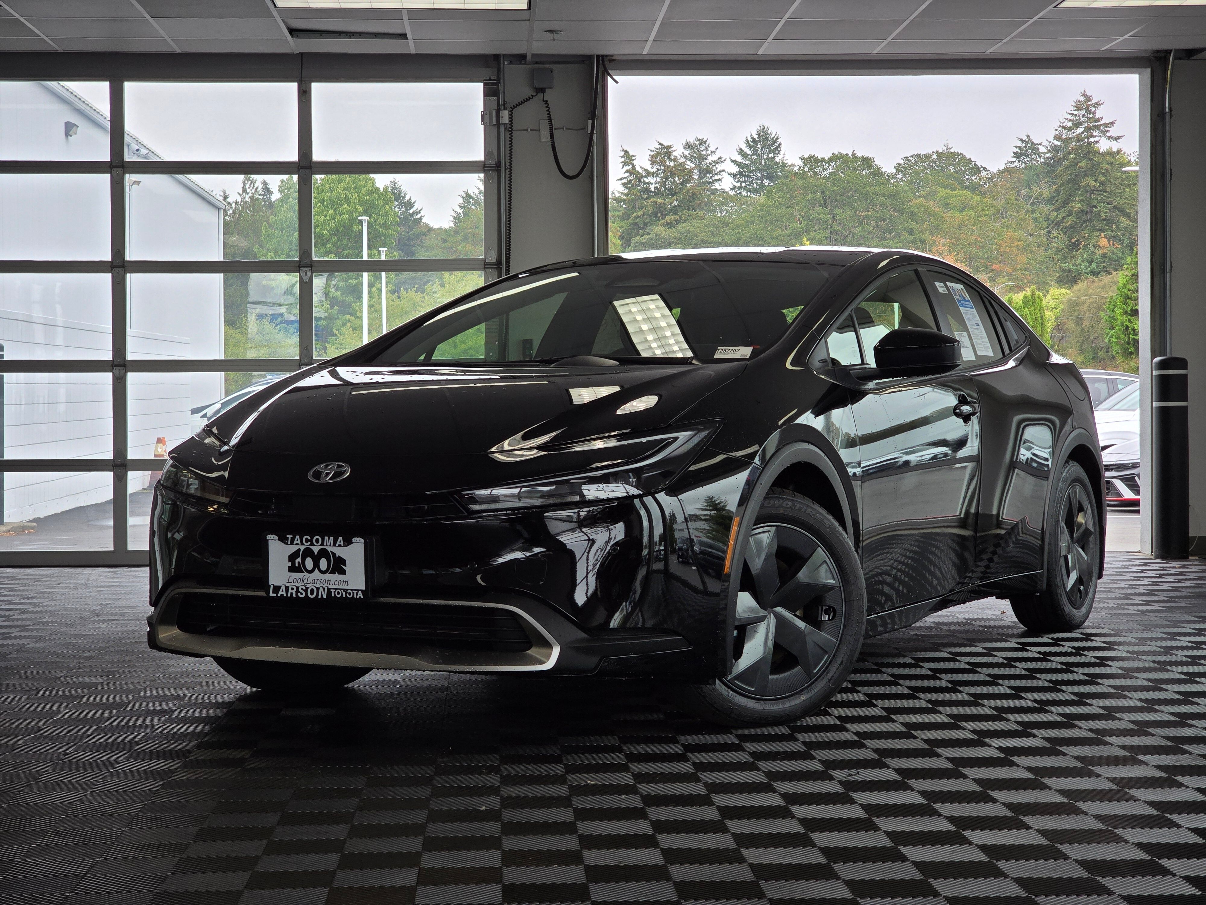 Inked 2027 Toyota Prius Plug-In Hybrid Hatchback Front-Wheel Drive Continuously Variable Transmission