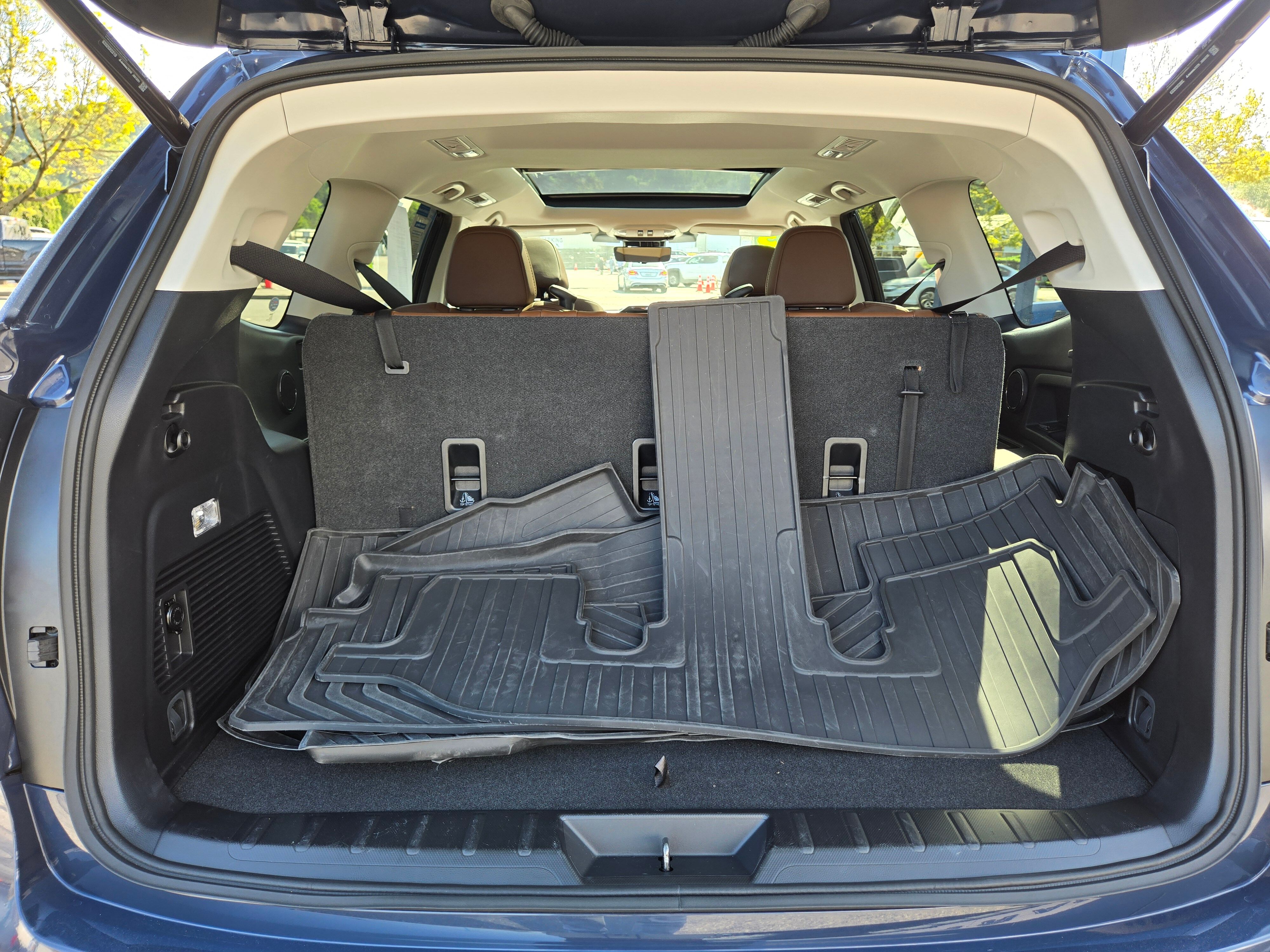 Used 2023 Subaru Ascent Touring