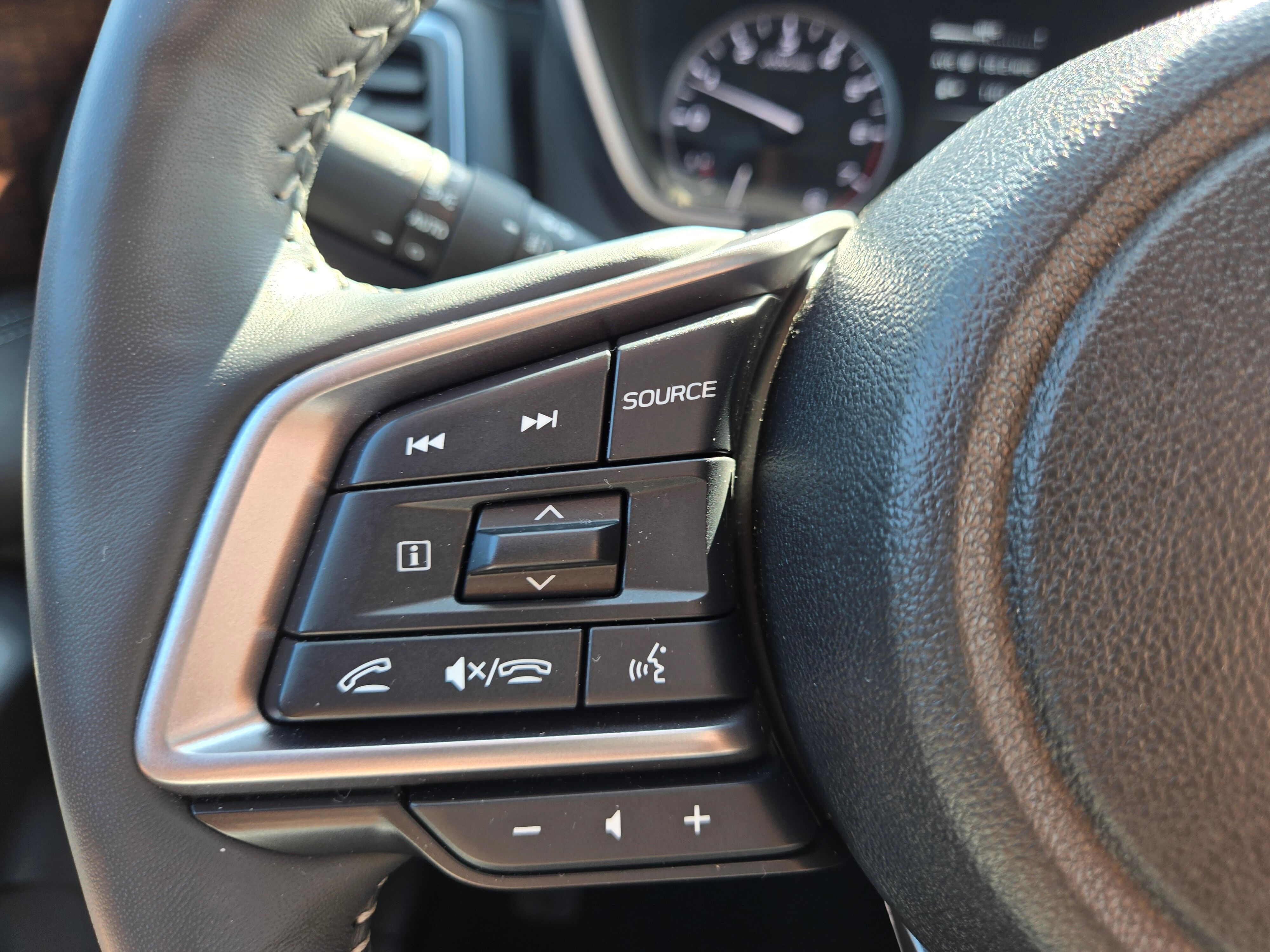 Used 2023 Subaru Ascent Touring