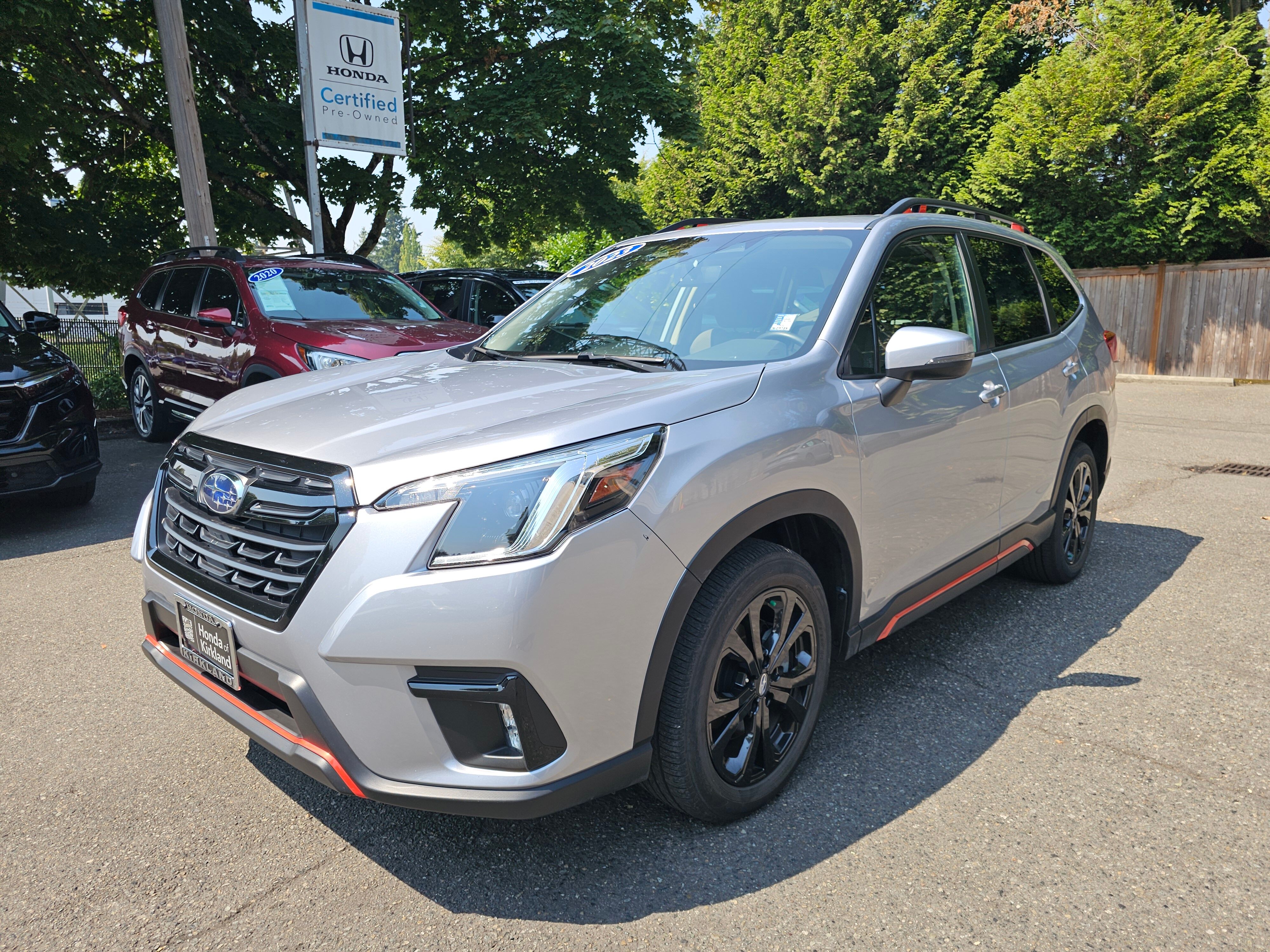 Used 2023 Ice Silver Metallic Subaru Sport image 3